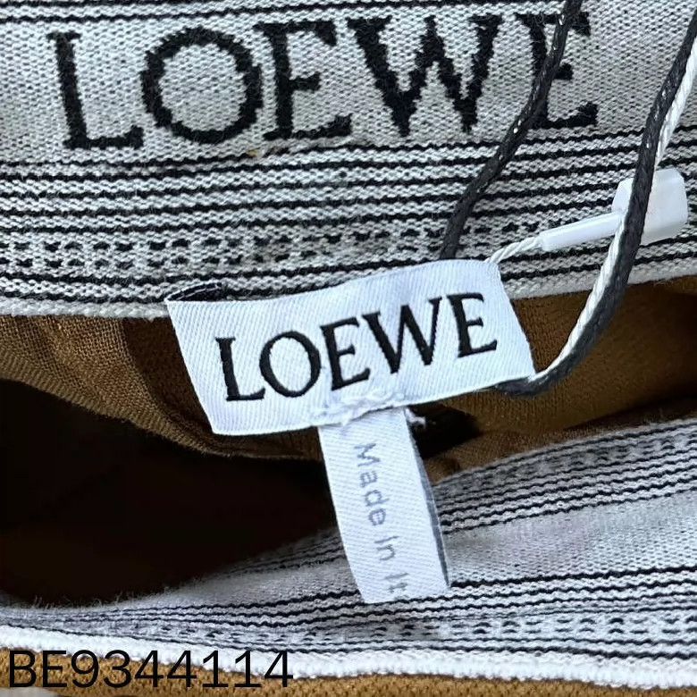 Loewe Loewe size s Side striped embroidered logo trousers Size 28" / US 6 / IT 42 - 6 Thumbnail