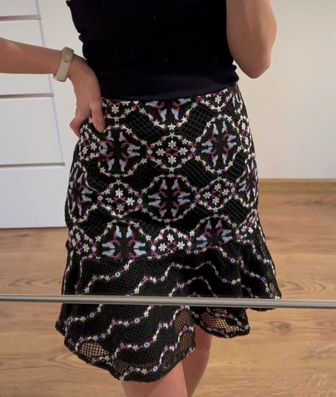 Sandro Sandro Ornel Floral Mini Skirt Size 26" / US 2 / IT 38 - 3 Thumbnail