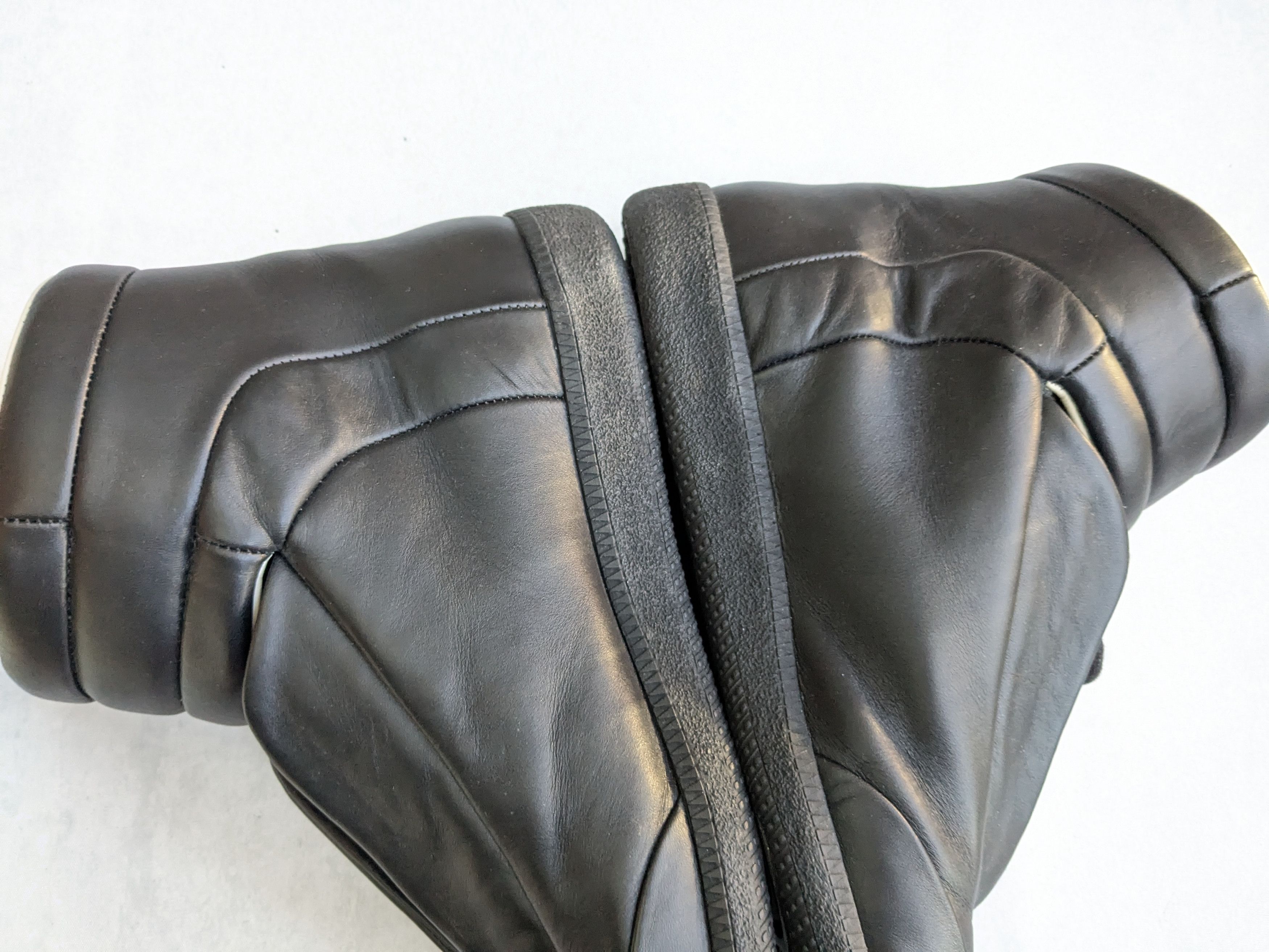 Maison Margiela Maison Margiela Future Sneakers Black 12 45 High Tops Size US 12 / EU 45 - 16 Thumbnail