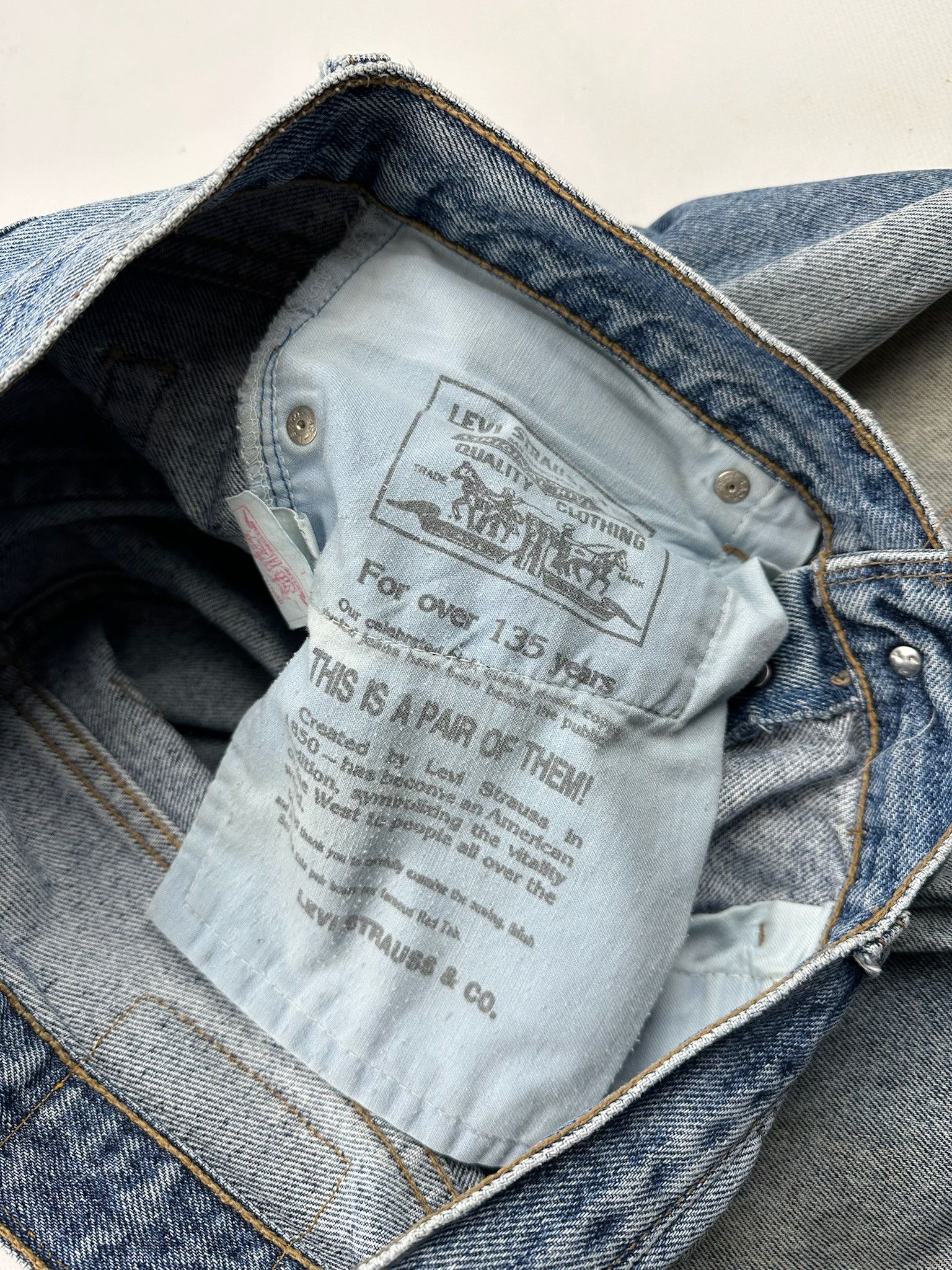 Levi's Vintage Levis 525 Light Wash Jeans Size US 33 - 10 Thumbnail