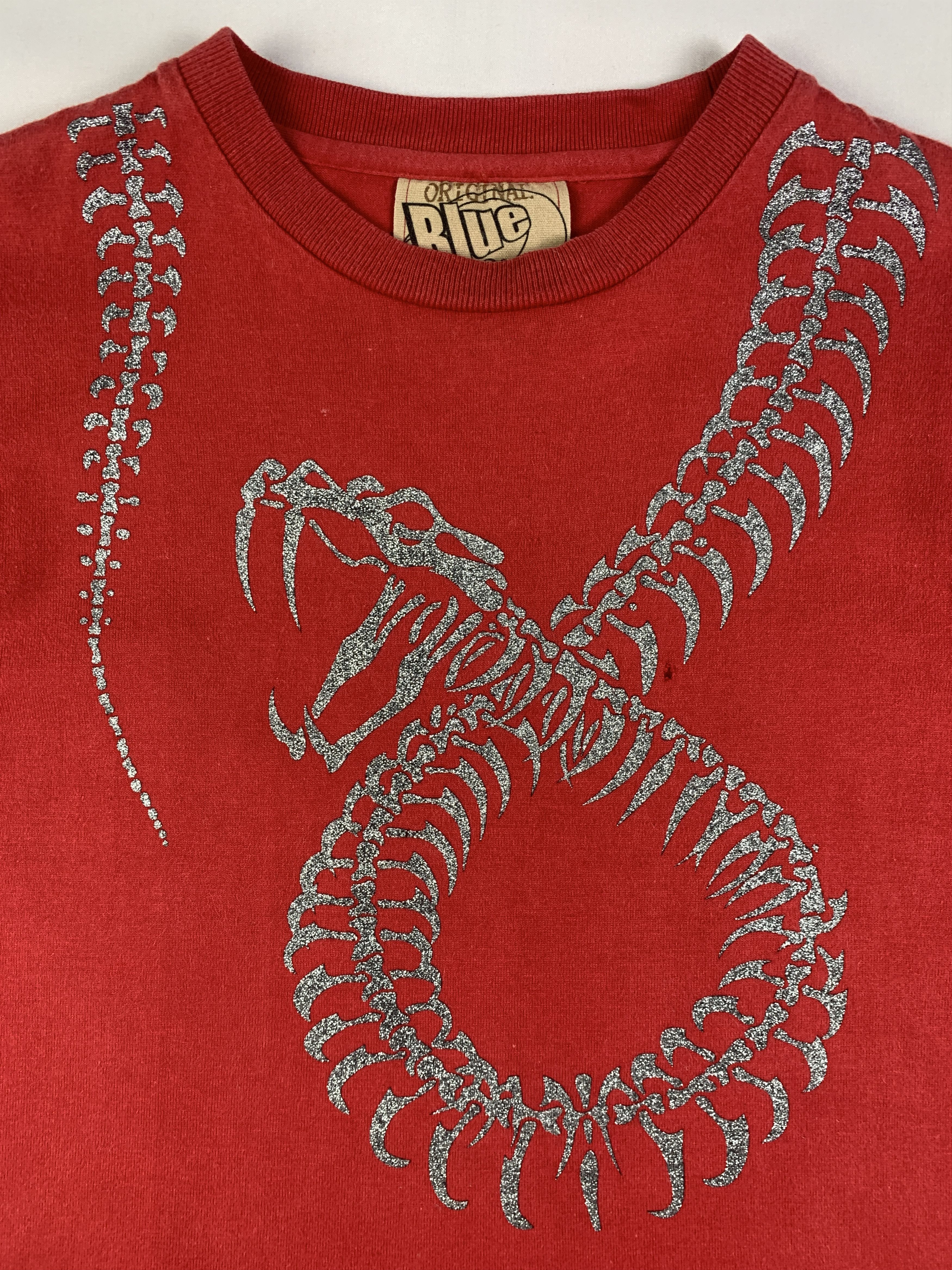 Japanese Brand 2000s Blue Surf Red Snake Skeleton Glitters Baby Tee (S) Size S / US 4 / IT 40 - 6 Thumbnail