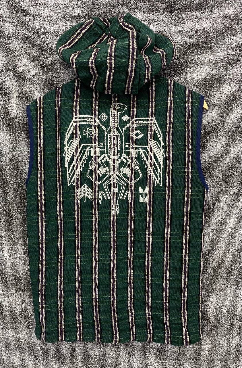 Diesel Vintage Diesel Embroidery Pheonix Vest Size M / US 6-8 / IT 42-44 - 1 Thumbnail