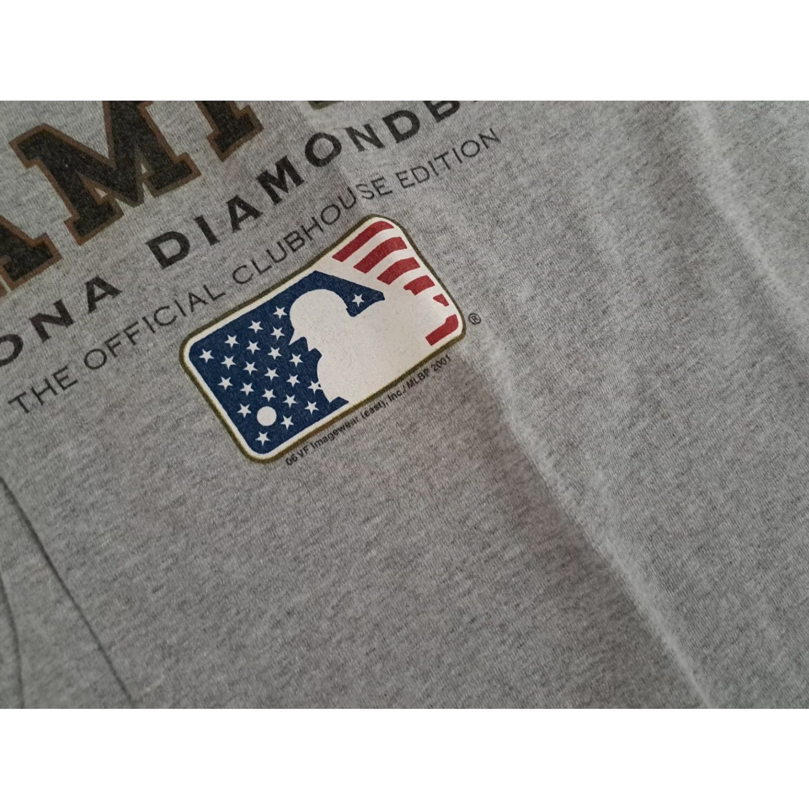 Lee VINTAGE Lee Sport T-Shirt Arizona Diamondbacks 2001 World Champs D-Back 2XL Gray Cotton Unisex Adults Short Sleeve Crew Neck logo Sports 2000s Size US XXL / EU 58 / 5 - 4 Thumbnail