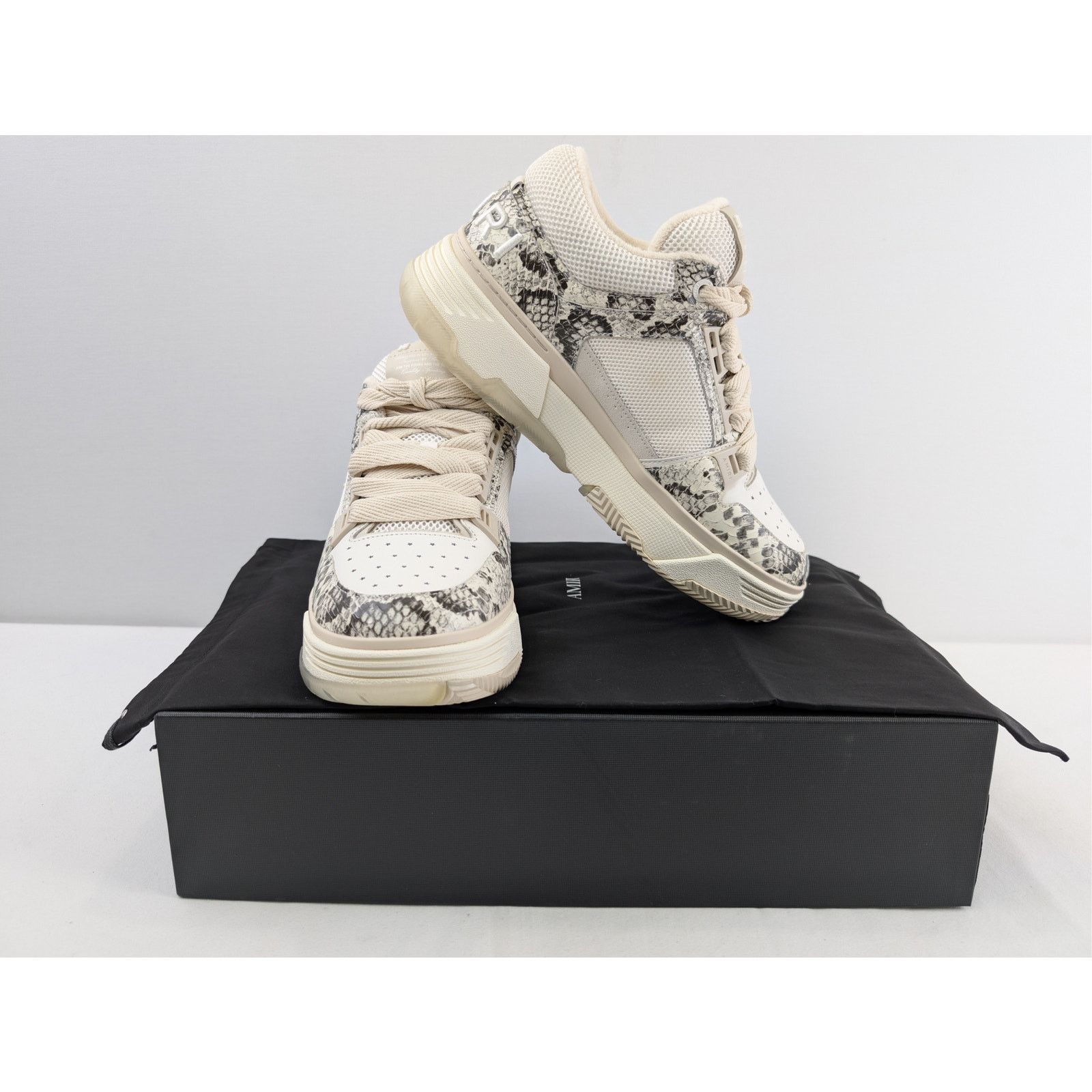 Amiri o1rshd1 Snake MA-1 Top Low Sneakers in Alabaster Size US 11 / EU 44 - 15 Thumbnail