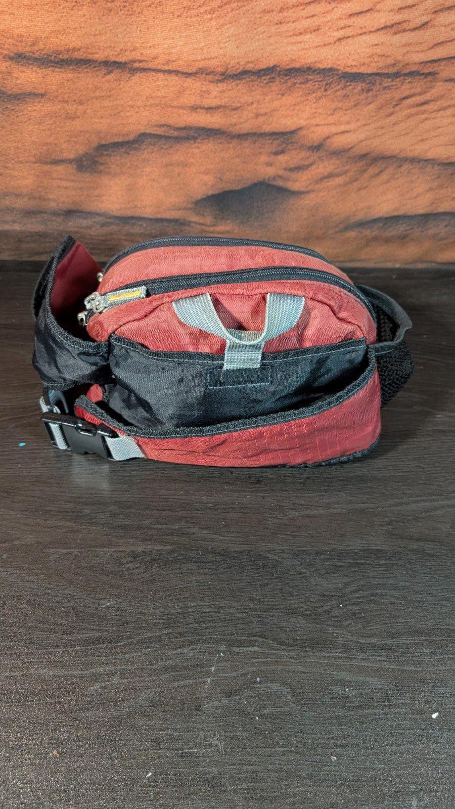 Other Y2K Red Ricardo Beverly Hills Multi Storage Fanny Pack Bag Size ONE SIZE - 2 Thumbnail