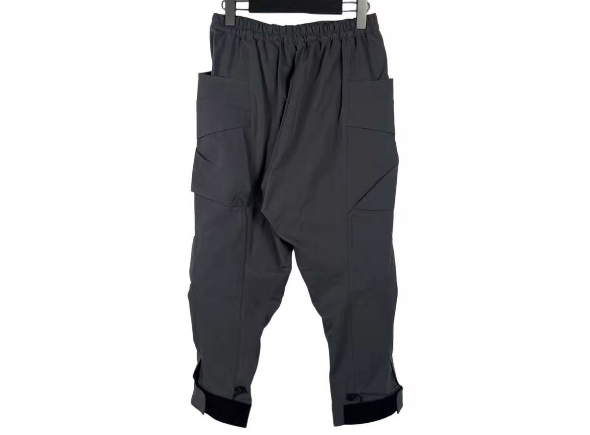 The Viridi-anne The Viridi Anne Technical Pocket Panel Jogger Pants J31 Size US 30 / EU 46 - 2 Thumbnail