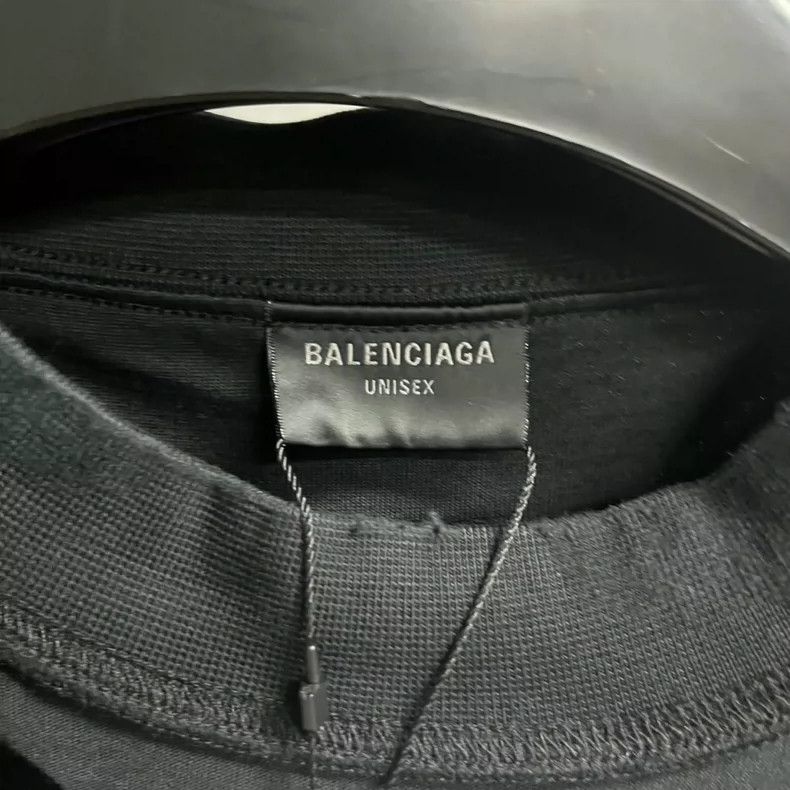 Balenciaga Balenciaga Black monogrammed crewneck short sleeve T-shirt Size US XL / EU 56 / 4 - 3 Thumbnail