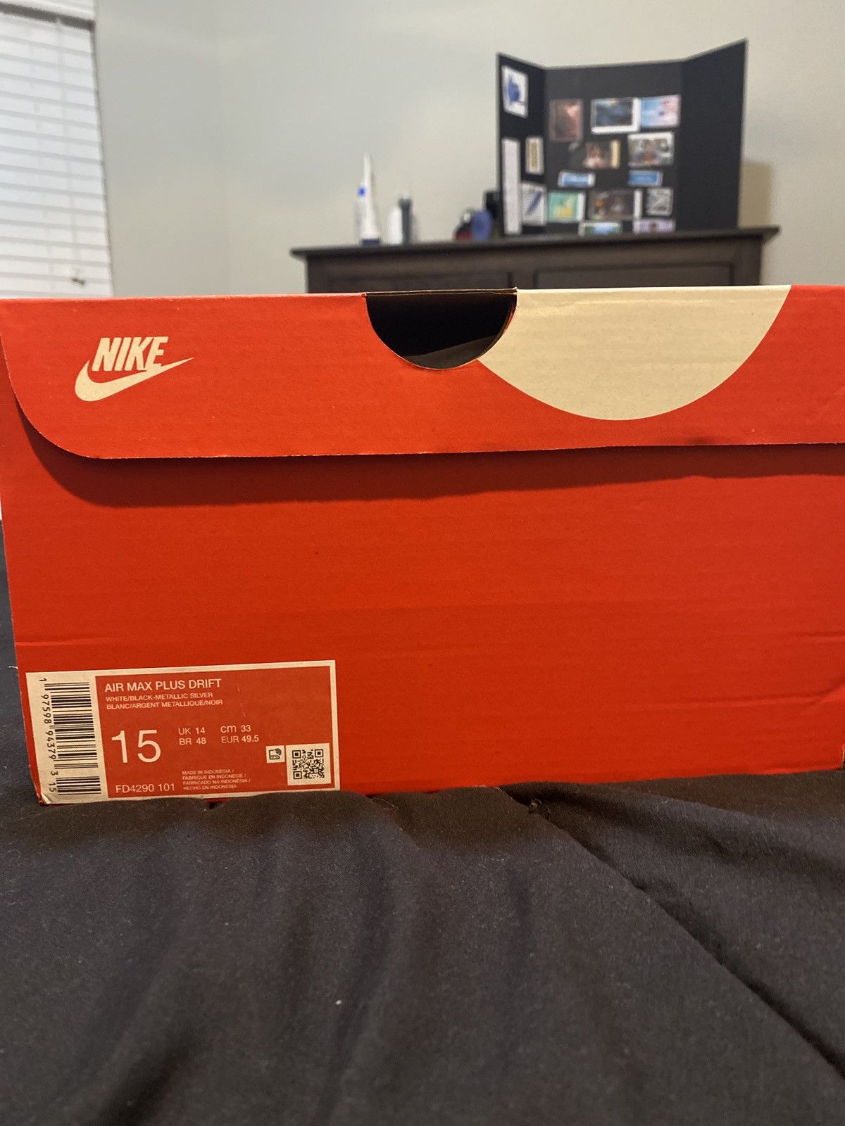 Nike Air Max Plus Drift Size US 15 / EU 48 - 7 Thumbnail