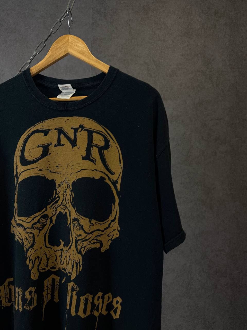 Guns N' Roses Guns N Roses 2009 rock band tee Size US XL / EU 56 / 4 - 2 Thumbnail