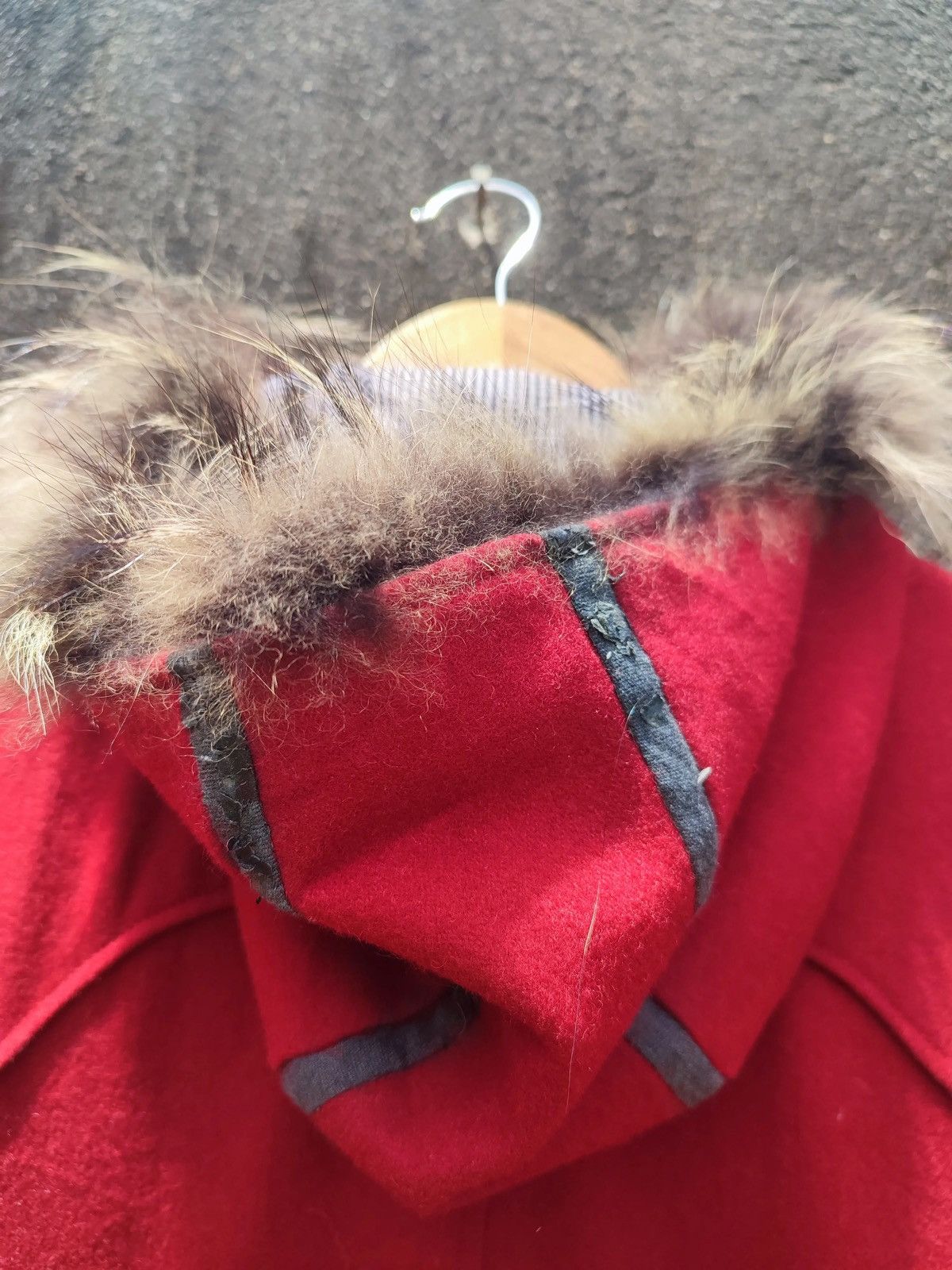 Designer PPFM Red Wool-Blend Toggle Jacket with Fur Hood - Size L Size US M / EU 48-50 / 2 - 9 Thumbnail