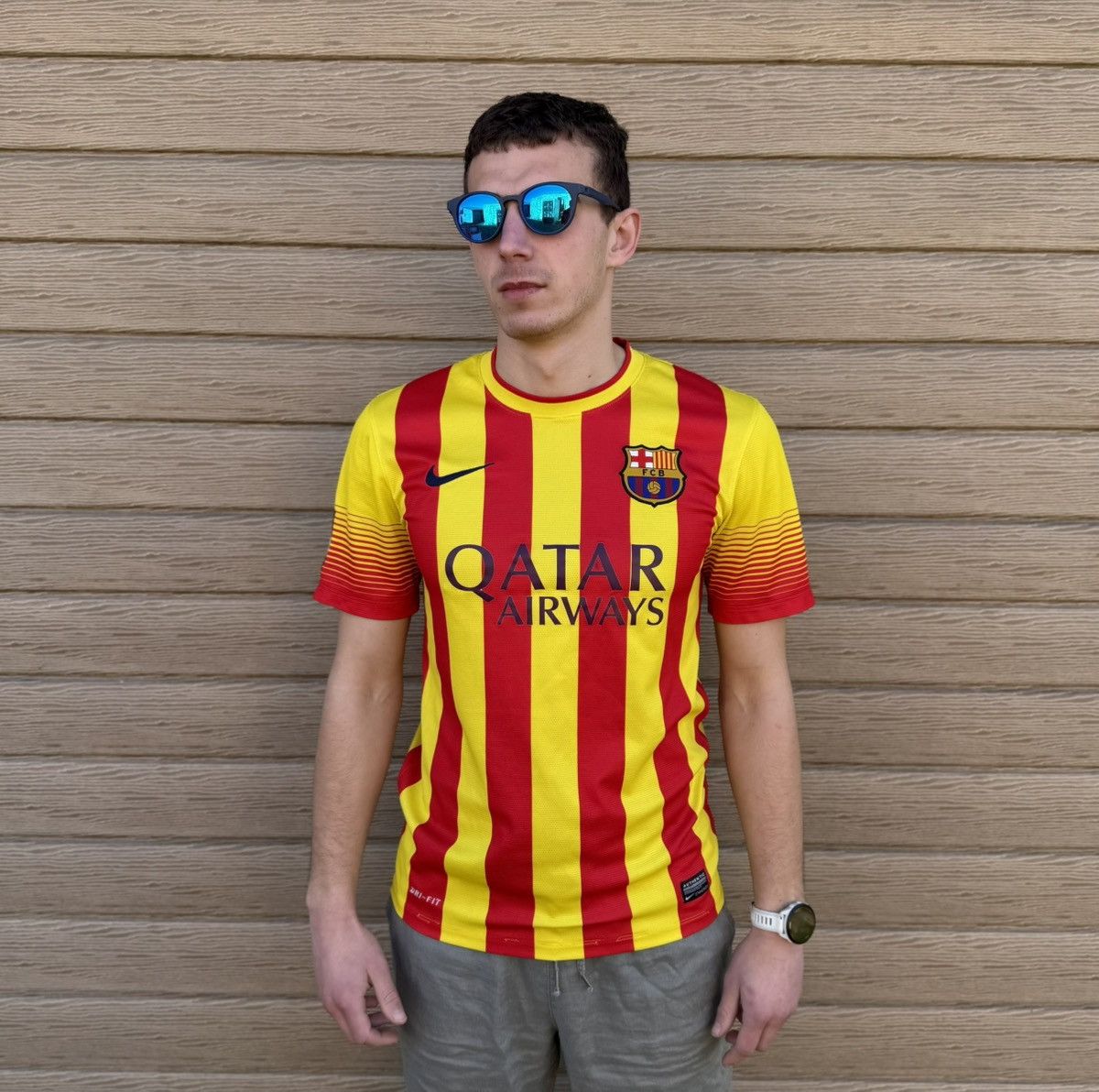 Nike Nike Barcelona 2013 2014 Away Jersey Shirt Men S 532823-703 Size US S / EU 44-46 / 1 - 3 Thumbnail