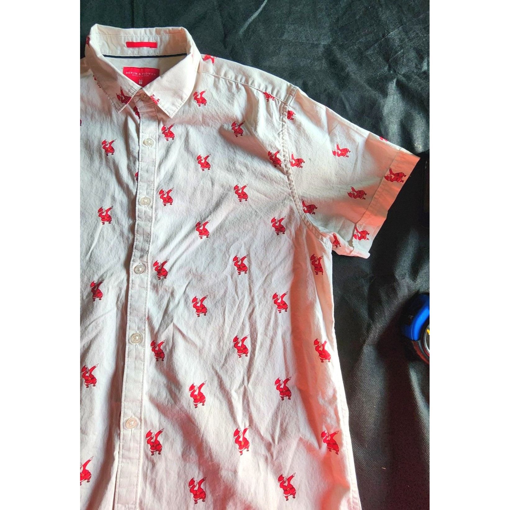 Other Mens Medium Button Down Shirt Dabbing Santa's Christmas Holi Size US M / EU 48-50 / 2 - 5 Thumbnail