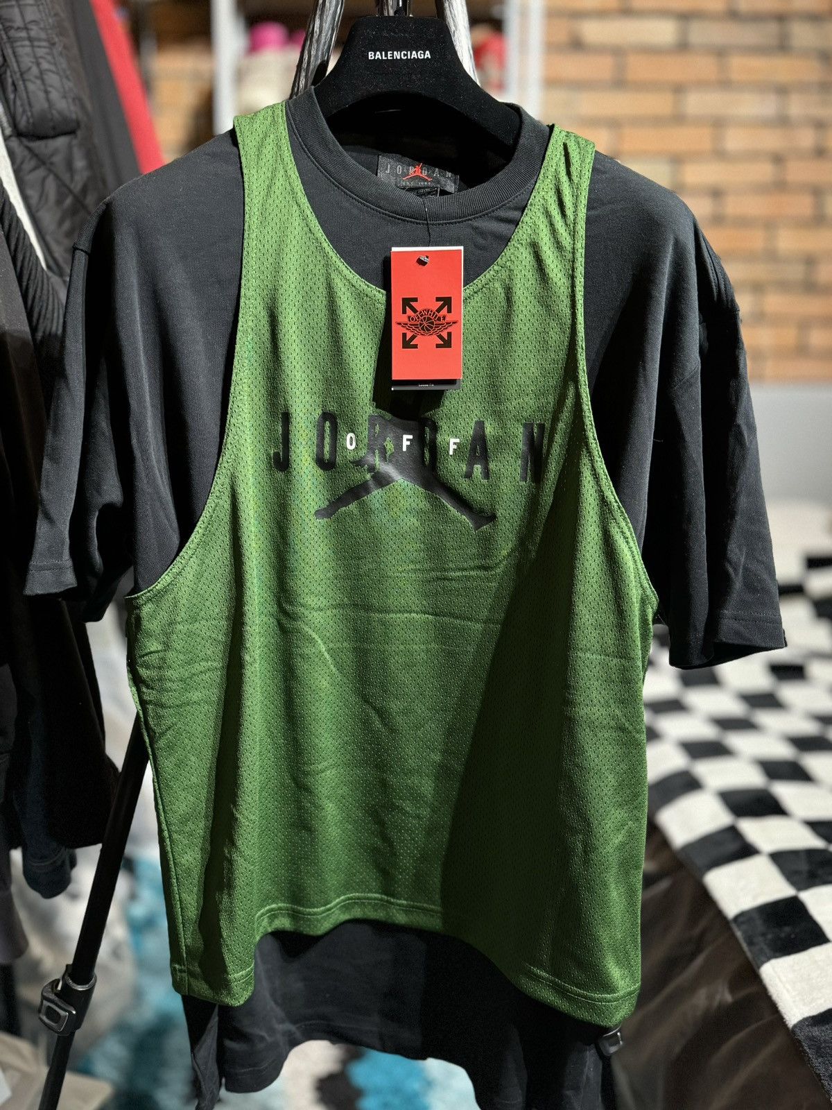 Off-White NEW OFF WHITE BOSTON MILWAUKEE X JORDAN NIKE JERSEY TEE SZ S Size US S / EU 44-46 / 1 - 1 Thumbnail