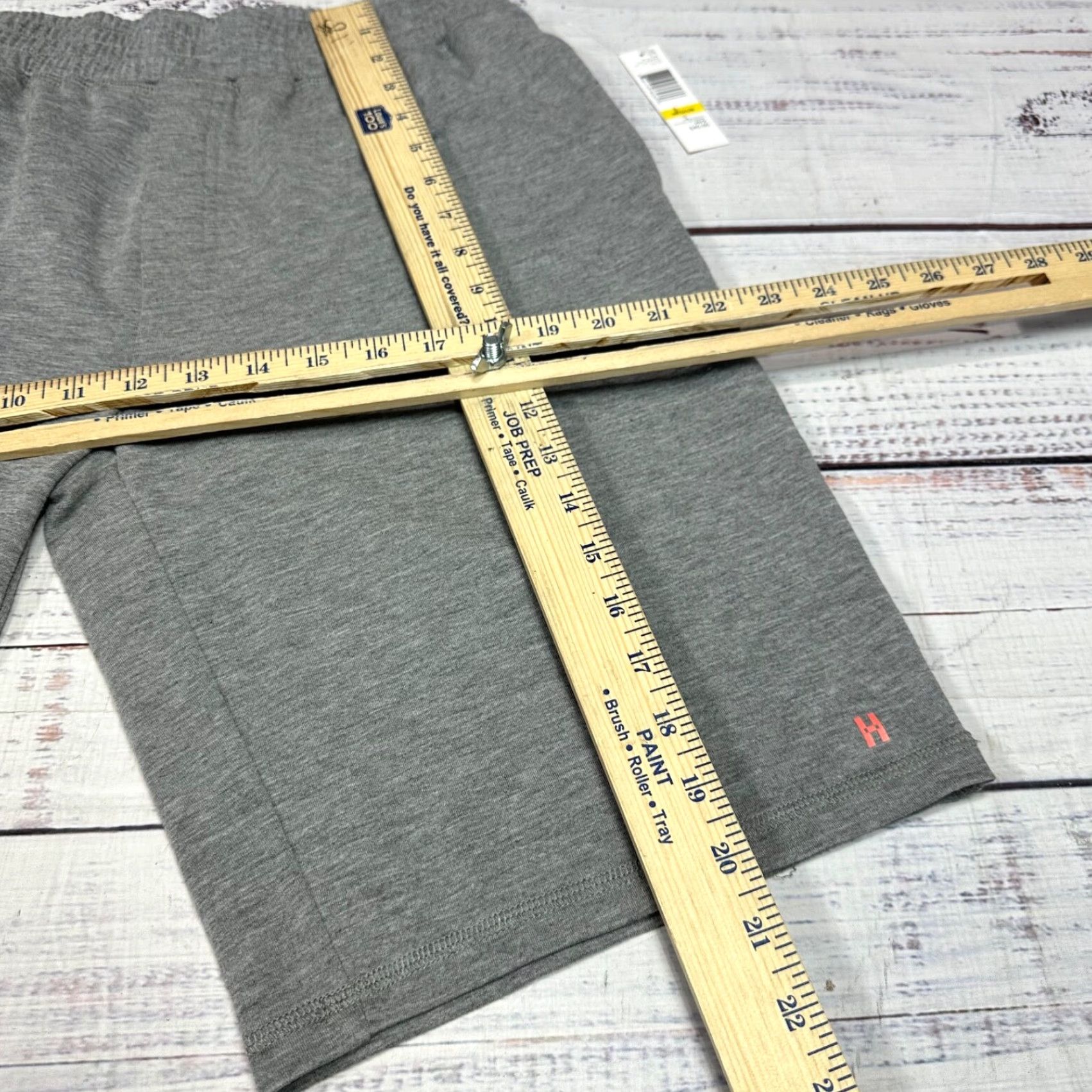 Vintage Hue Sweat Shorts Mens Medium Gray Heather Elastic Waist Pockets New Size US 31 - 2 Thumbnail