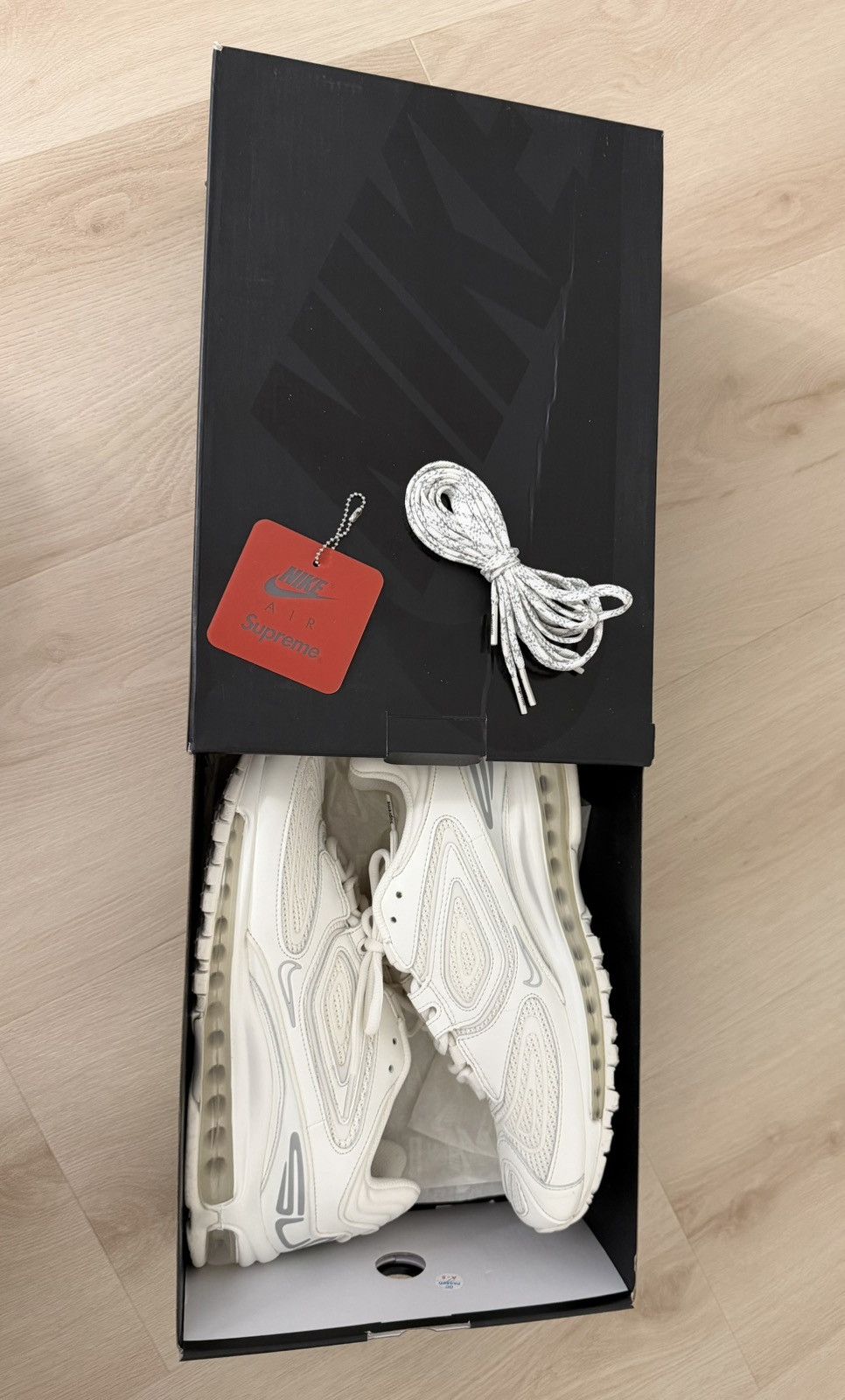 Nike × Supreme Supreme x Nike Air Max 98 TL White Size US 10 / EU 43 - 14 Thumbnail