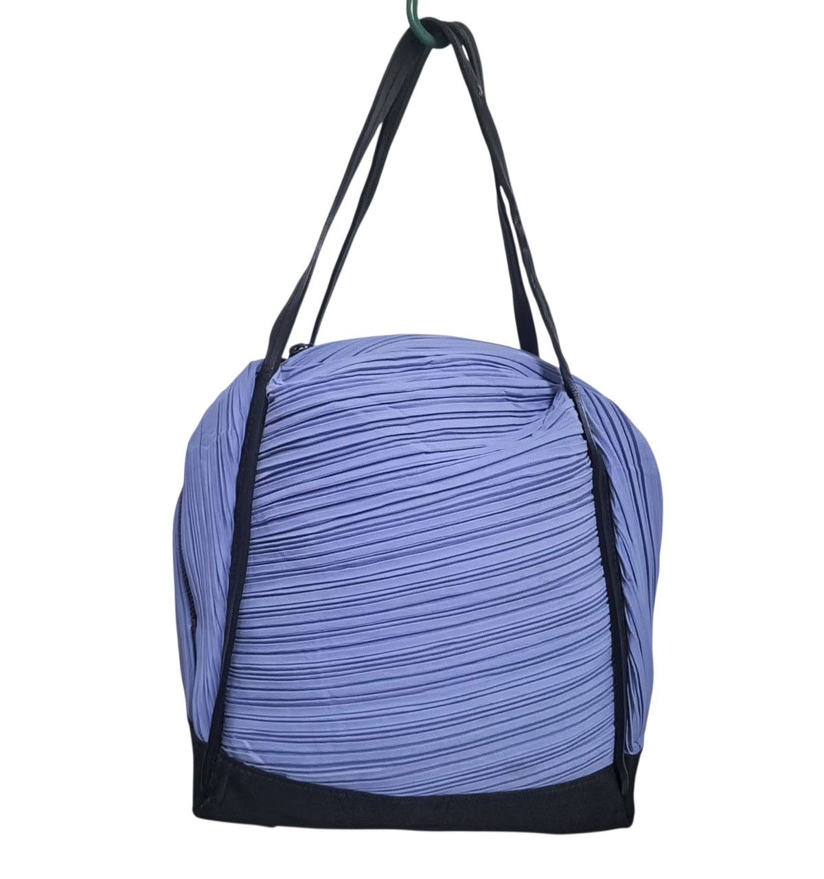 Pleats Please Issey Miyake 🔥Pleats Please Issey Miyake Bias Pleats Bag Size ONE SIZE - 2 Thumbnail