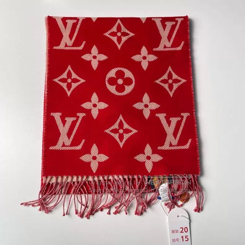 Louis Vuitton Louis Vuitton PRECIOUS TIGER Red Wool Scarf for the Year o Size ONE SIZE - 4 Thumbnail