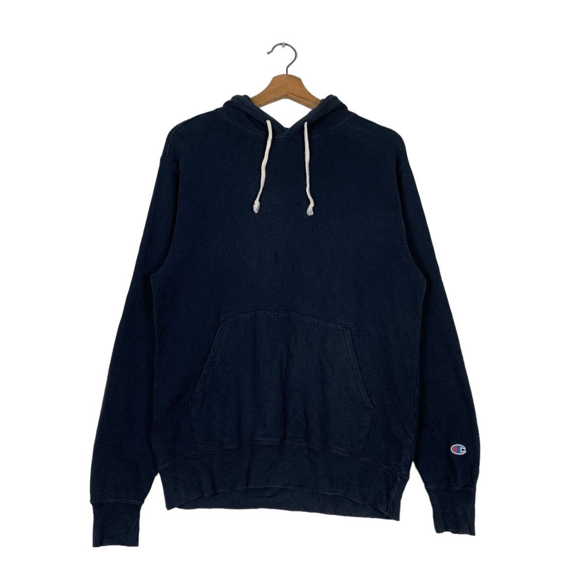 Champion CHAMPION Small Logo Pullover Hoodies Sweatshirt #0800-C36 Size US L / EU 52-54 / 3 - 1 Thumbnail
