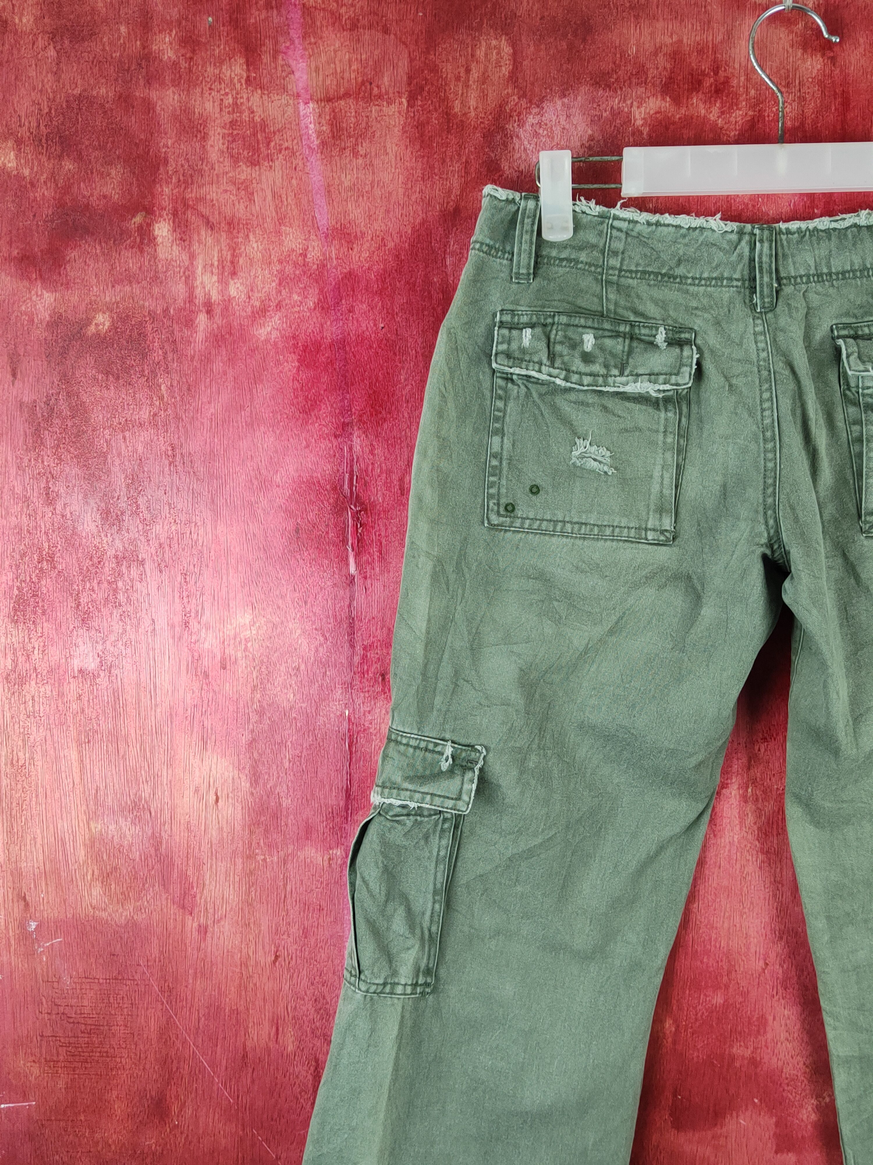 Japanese Brand Sally's Green Multipocket Tactical Cargo Pants #S2396 Size 28" / US 6 / IT 42 - 8 Thumbnail
