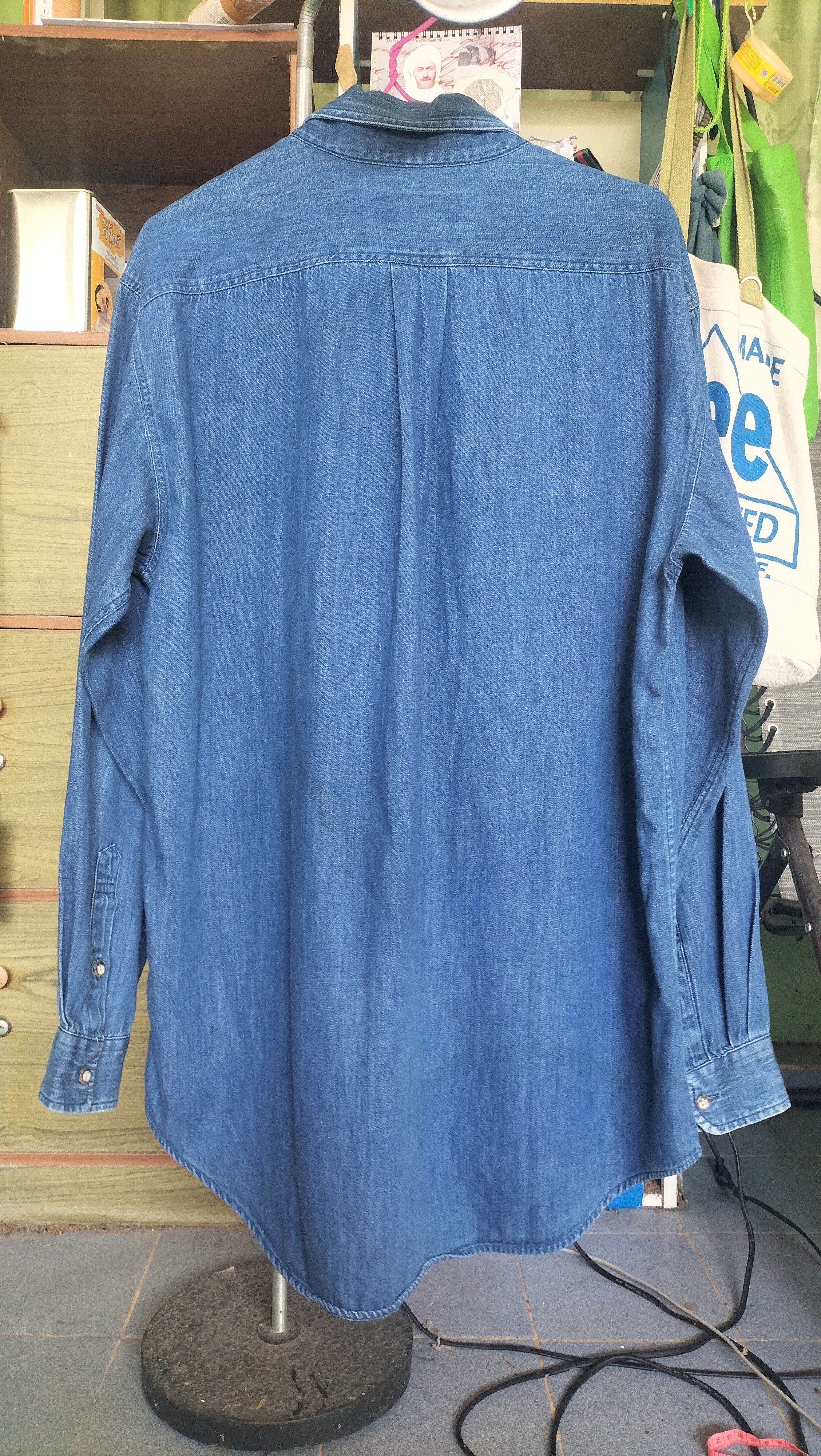 McGregor Vintage 90s Mc Gregor No 8 Sportswear Workwear Denim shirt Size US L / EU 52-54 / 3 - 6 Thumbnail