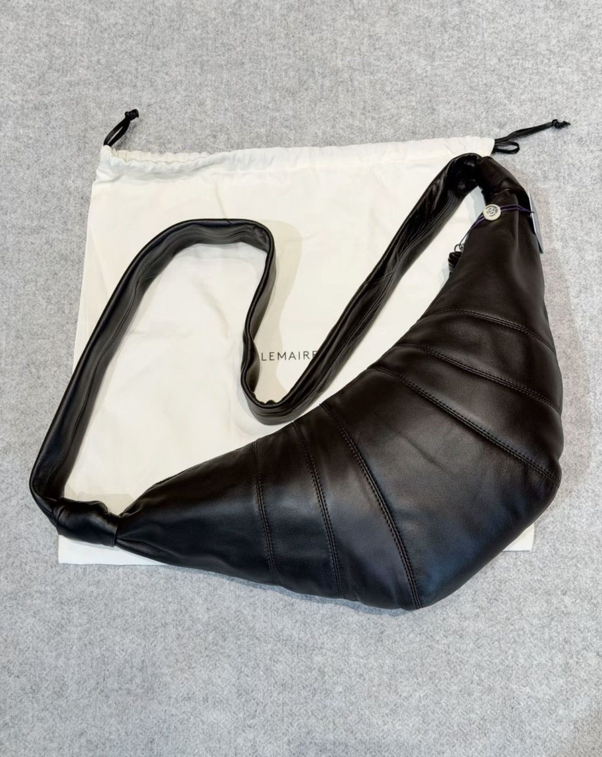 Lemaire Lemaire Chocolate Lambskin Croissant Crossbody Bag KKKK9 Size ONE SIZE - 2 Thumbnail