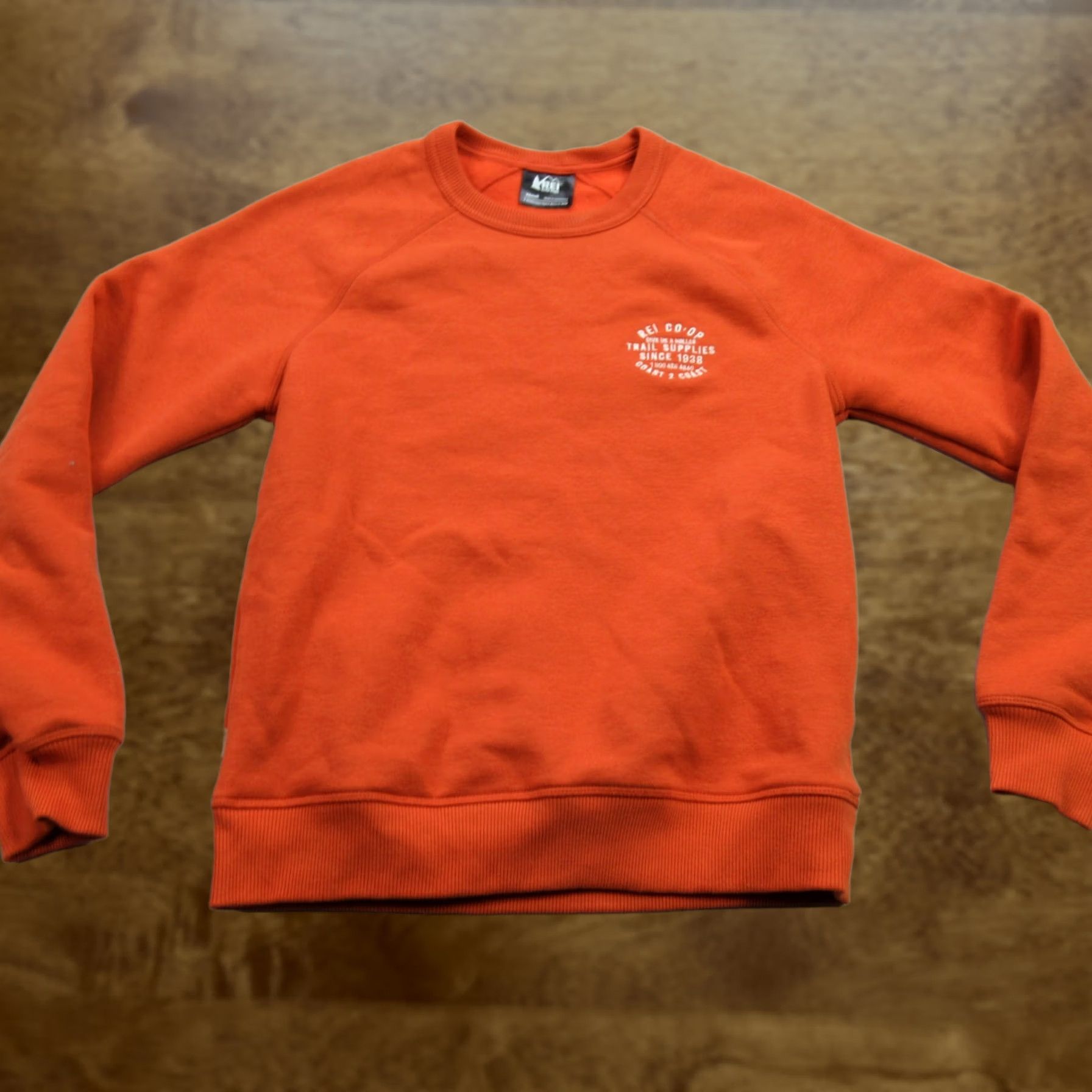 Vintage REI Sweater Mens XS Long Sleeve Crew Neck Pullover Orange Lightweight Knit Pullover Sweatshirt Casual Men XS Orange REI Brand Size US XS / EU 42 / 0 - 1 Thumbnail