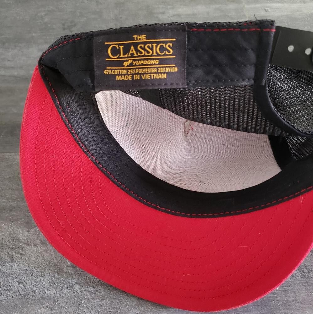 Designer Red Black Classics Custom Shawnna Lid Size ONE SIZE - 4 Thumbnail