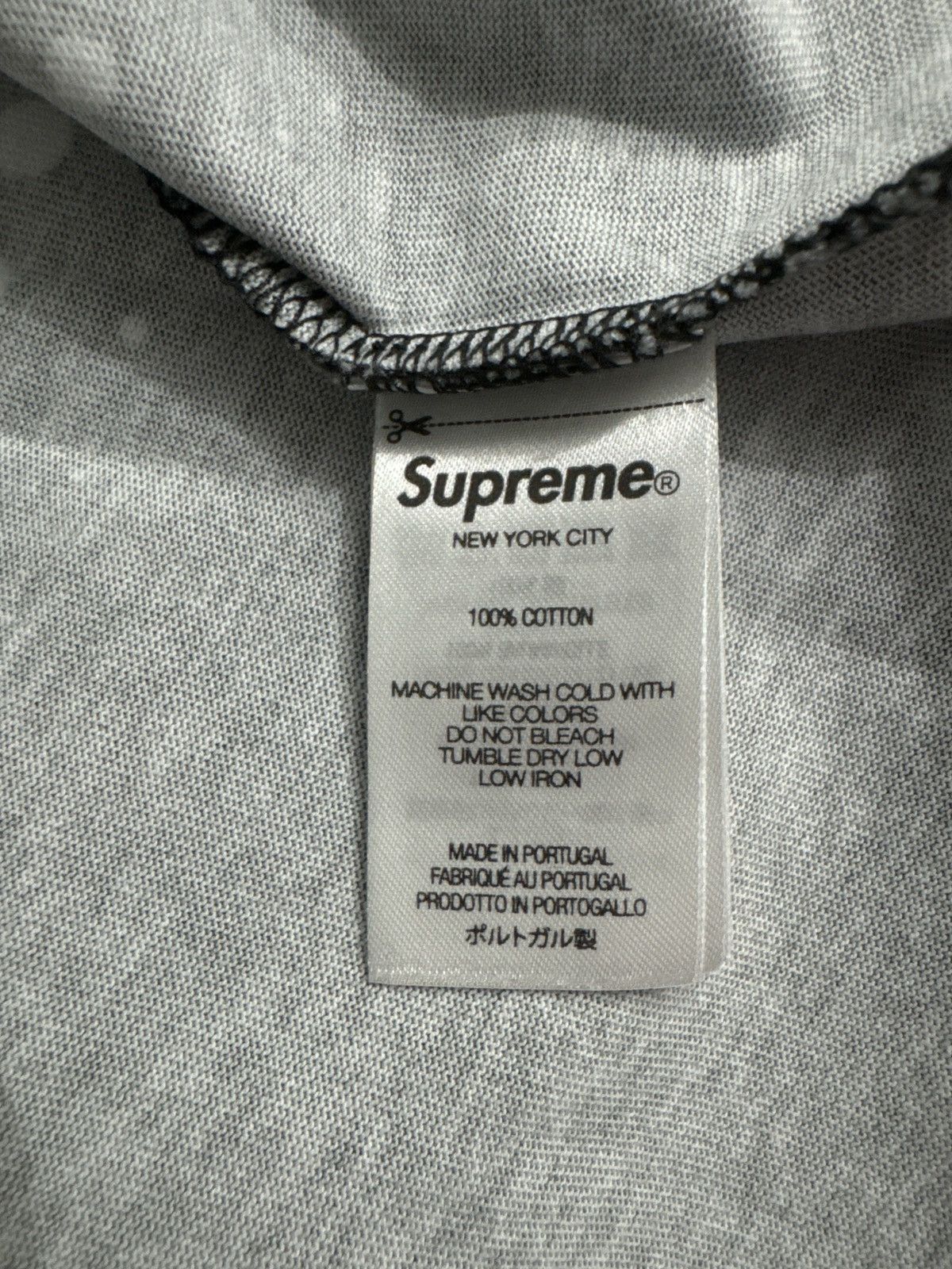 Supreme Supreme Halftone Short-Sleeve Top 'Black' Size US XL / EU 56 / 4 - 9 Thumbnail