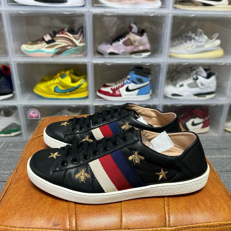 Gucci Gucci Ace Bees and Stars Black Sneakers 0079 Size US 8 / EU 41 - 1 Thumbnail