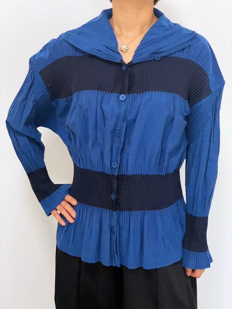Other Issey Miyake size:2 A long-sleeved shirt with a blue main Size S / US 4 / IT 40 - 3 Thumbnail