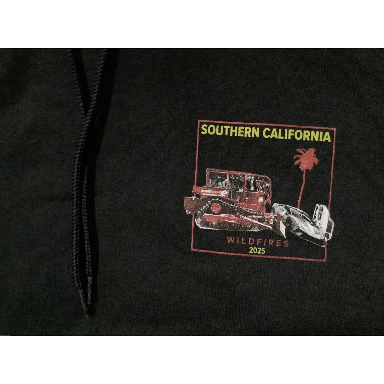 Port & Company VINTAGE Port & Company Hoodie M Black Southern California Wildfires 2025 Palisades Mens Graphic Print Pockets Hoodie Size US M / EU 48-50 / 2 - 6 Thumbnail