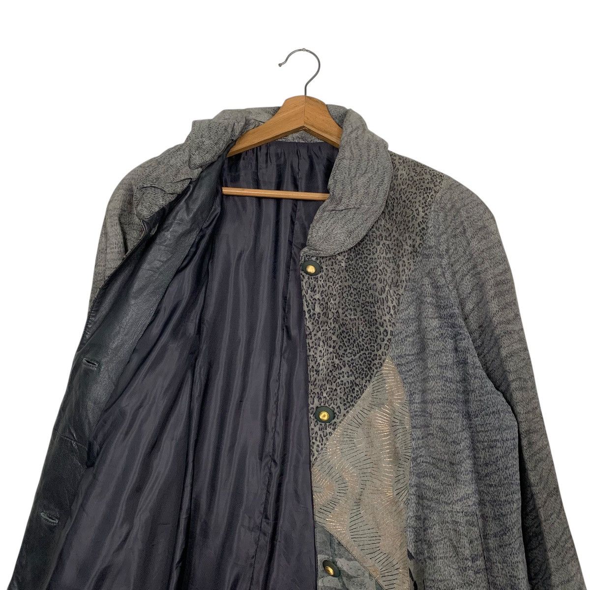 Japanese Brand Japanese Brand Leopard Design Coat Size M / US 6-8 / IT 42-44 - 11 Thumbnail