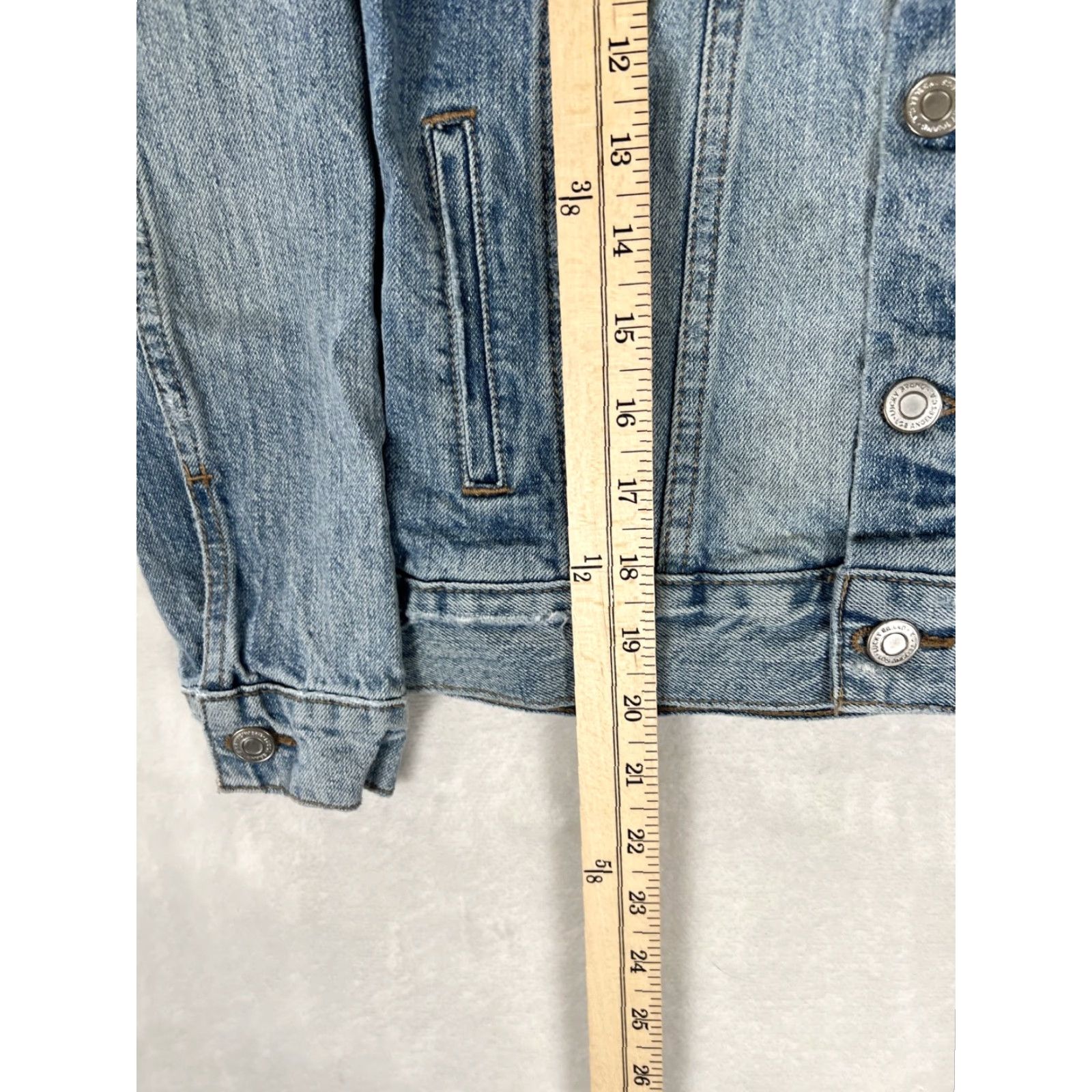 Lucky Brand Lucky Brand Tomboy Trucker Denim Jacket Women's XS Distressed 90s Classic Size XS / US 0-2 / IT 36-38 - 5 Thumbnail