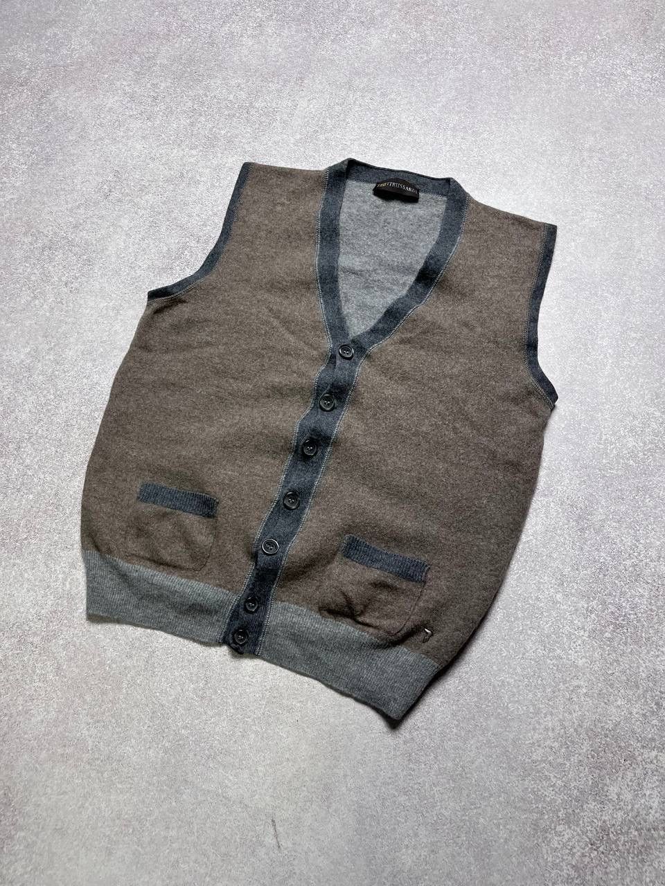 Trussardi Vintage Trussardi Wool Vest M Size US M / EU 48-50 / 2 - 2 Thumbnail