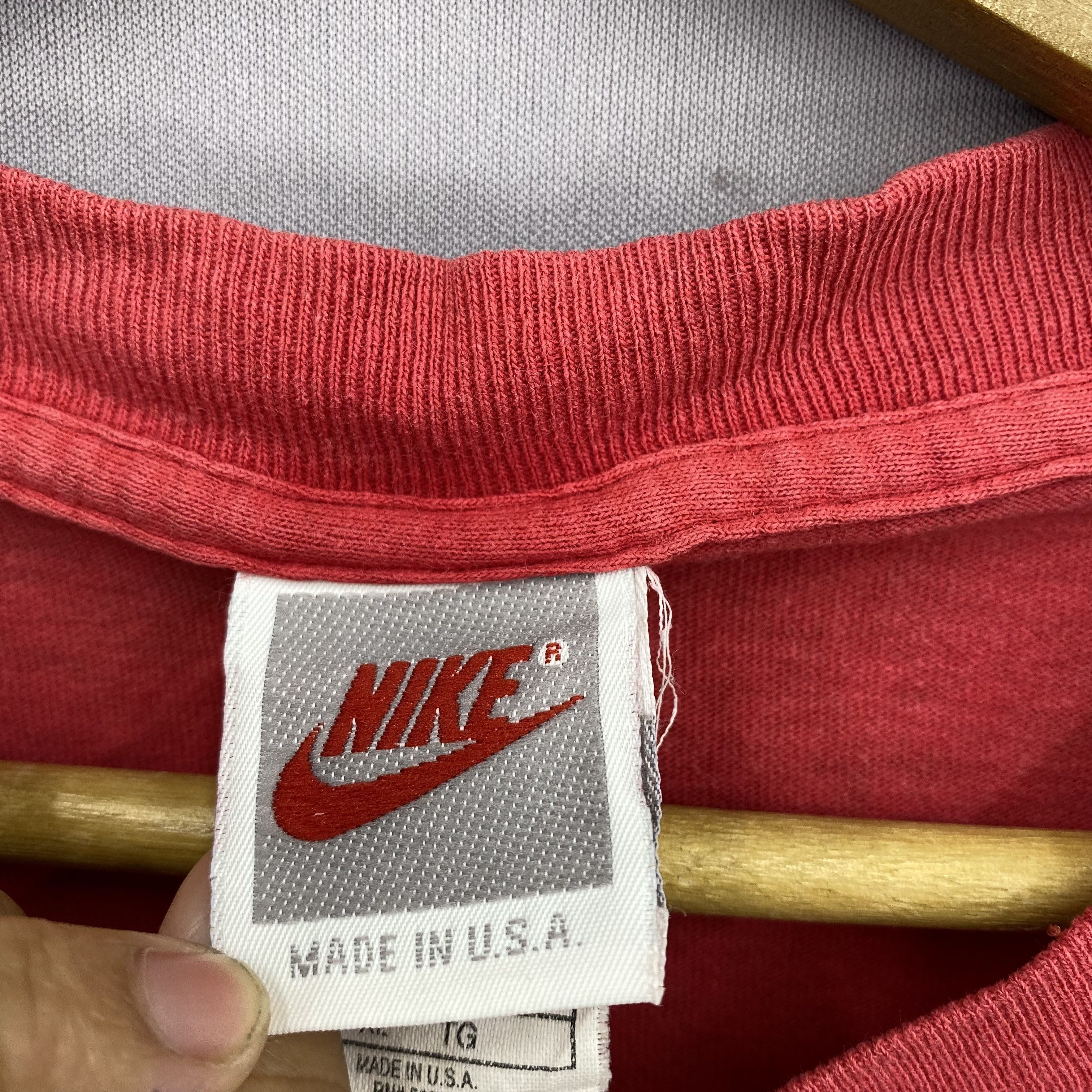 Nike Vintage 90s Nike T-Shirt Nike Swoosh Michael Jordan Tee Size US XL / EU 56 / 4 - 3 Thumbnail
