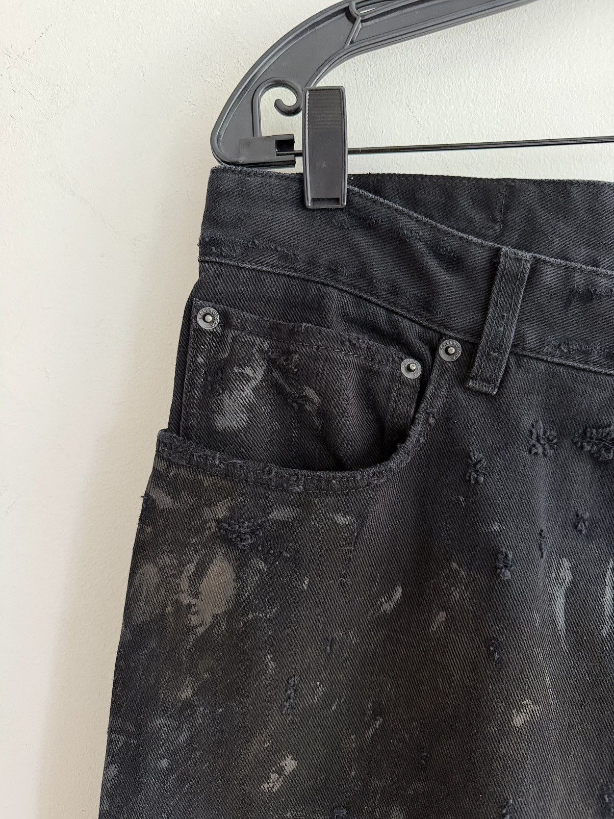 Balenciaga New Mud Show Super Destroyed Black Denim Jeans (M) Size US 34 / EU 50 - 6 Thumbnail