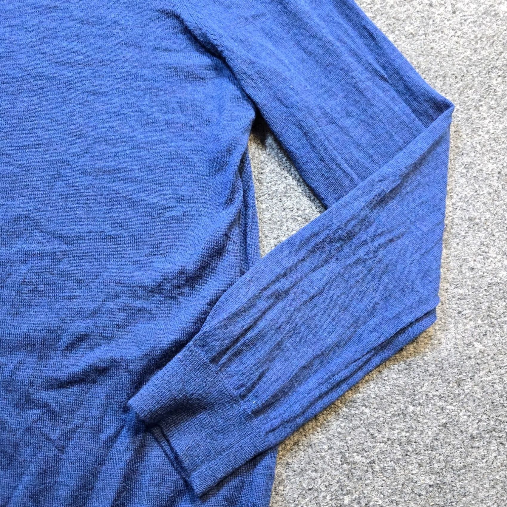 Banana Republic Banana Republic Mens Blue Merino Wool Long Sleeve Sweater XL Casual Size US XL / EU 56 / 4 - 4 Thumbnail