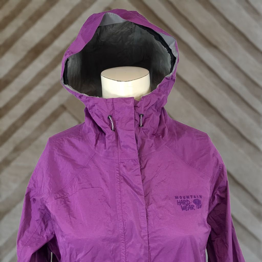 Mountain Hardwear VINTAGE Mountain Hardwear Womens Medium Purple DryQ Hooded Jacket Coat Size M / US 6-8 / IT 42-44 - 1 Thumbnail