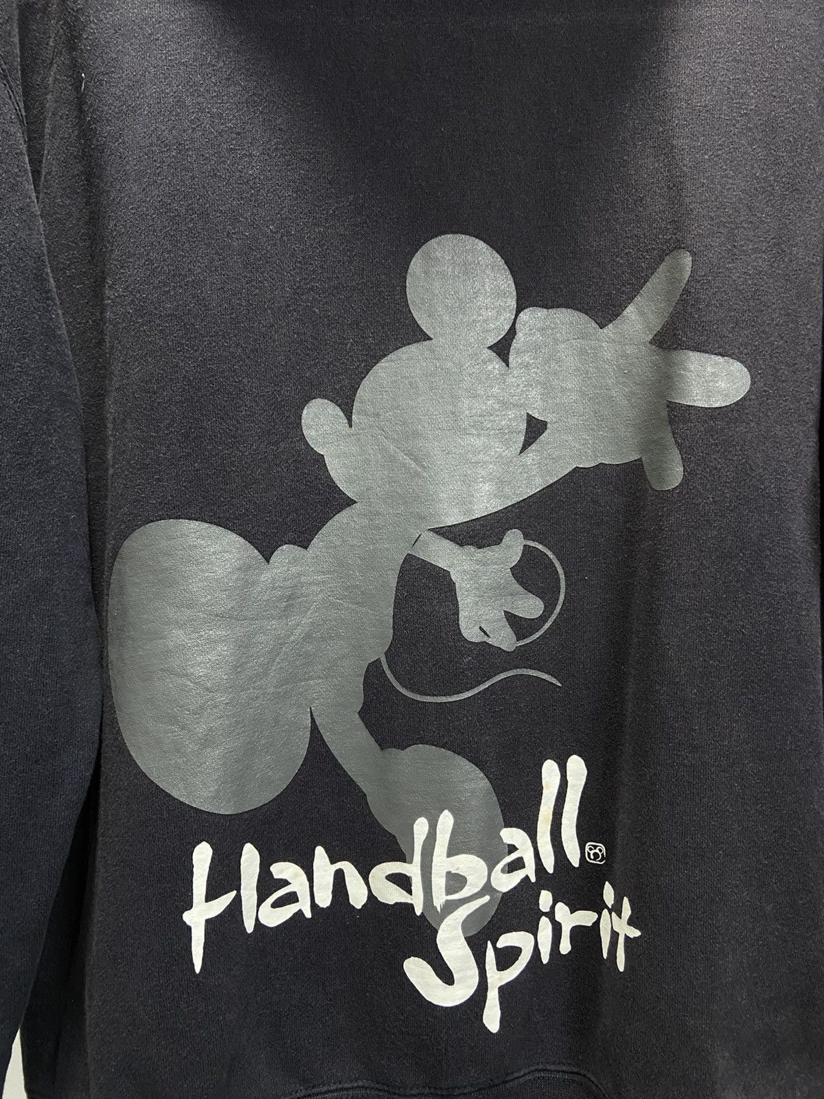 Disney × Japanese Brand × Vintage Vintage Mickey Mouse Handball Spirit hoodie Size US L / EU 52-54 / 3 - 6 Thumbnail