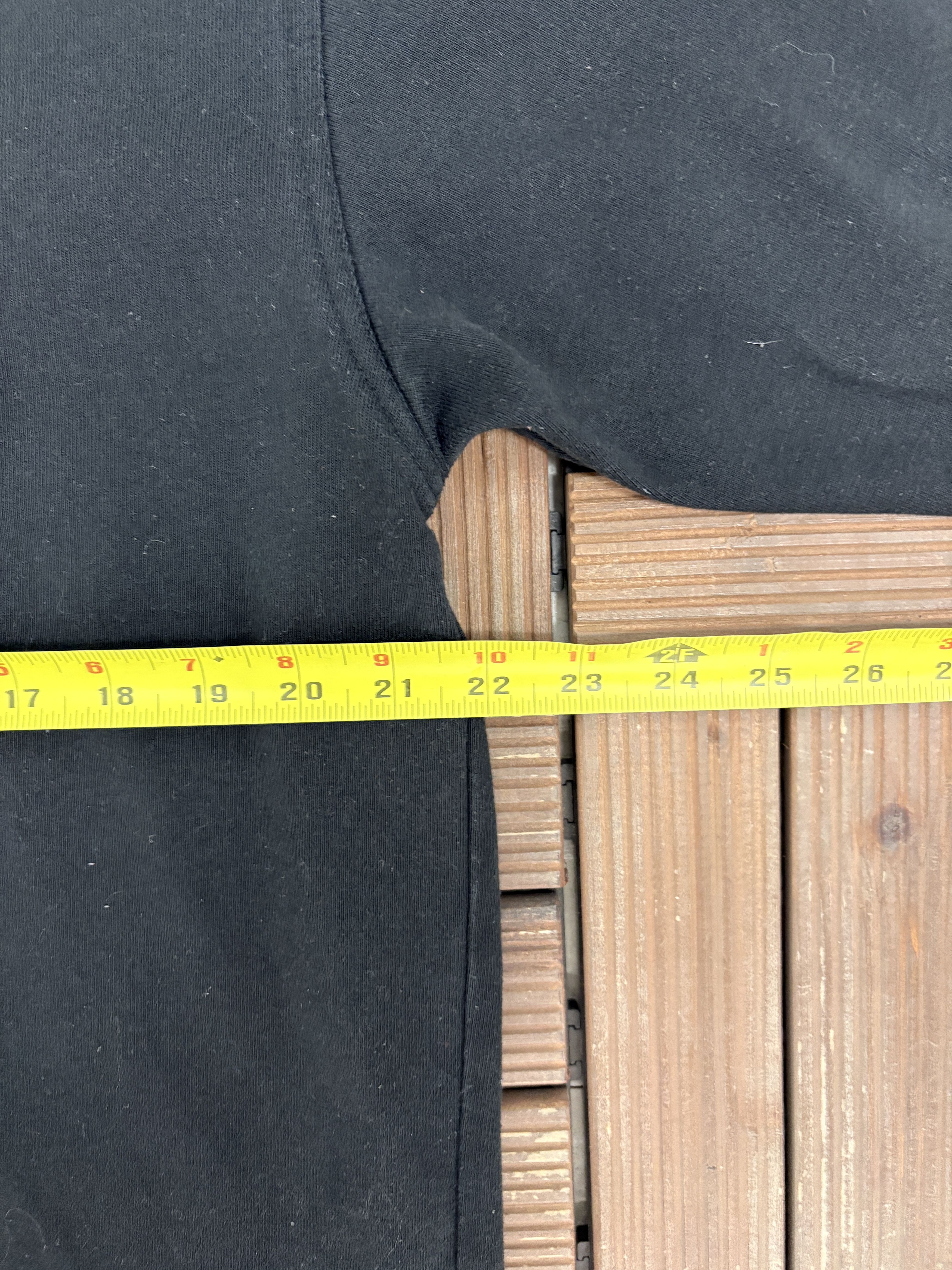 Vintage Iowa Hawkeyes Stitched Vintage Black Sweater Size US L / EU 52-54 / 3 - 7 Thumbnail