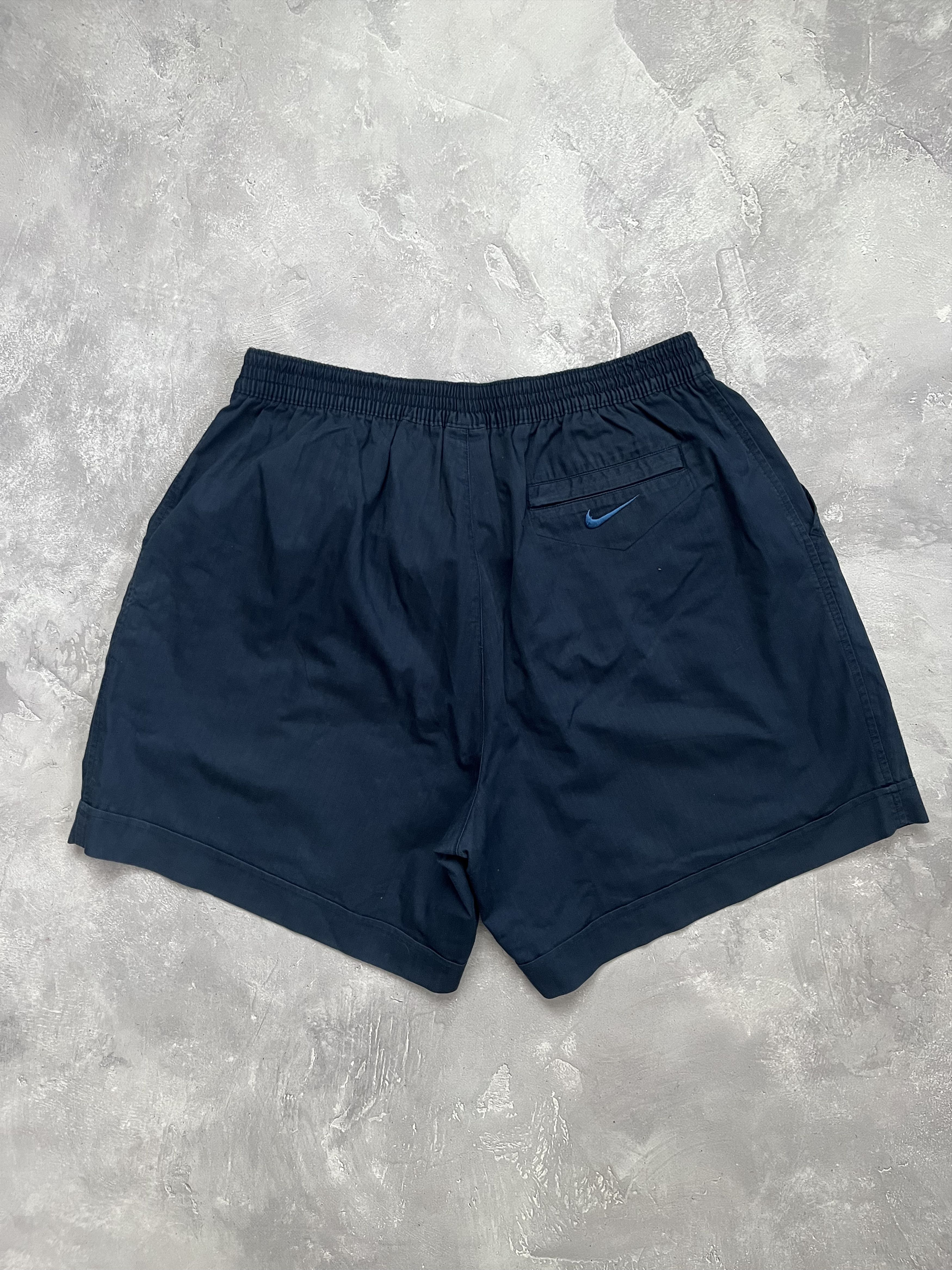 Nike Vintage Nike Golf Dri Fit Shorts Mens Size XL Y2K Cotton Size US 36 / EU 52 - 8 Thumbnail