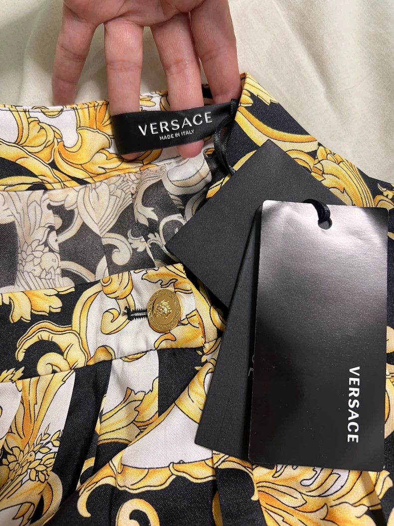 Versace Versace Printed pleated skirt Size S / US 4 / IT 40 - 3 Thumbnail