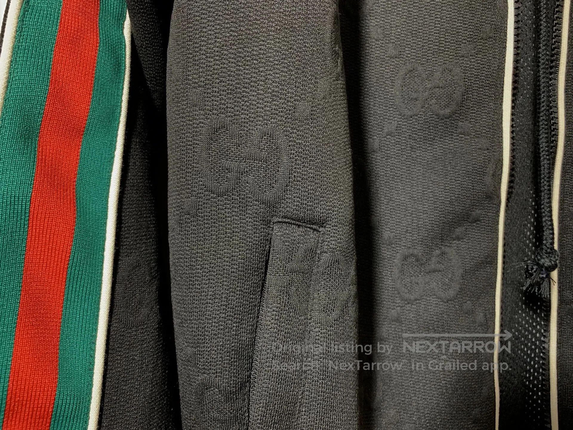 Gucci Gucci Men's Classic Hooded Jacket. Size US S / EU 44-46 / 1 - 6 Thumbnail