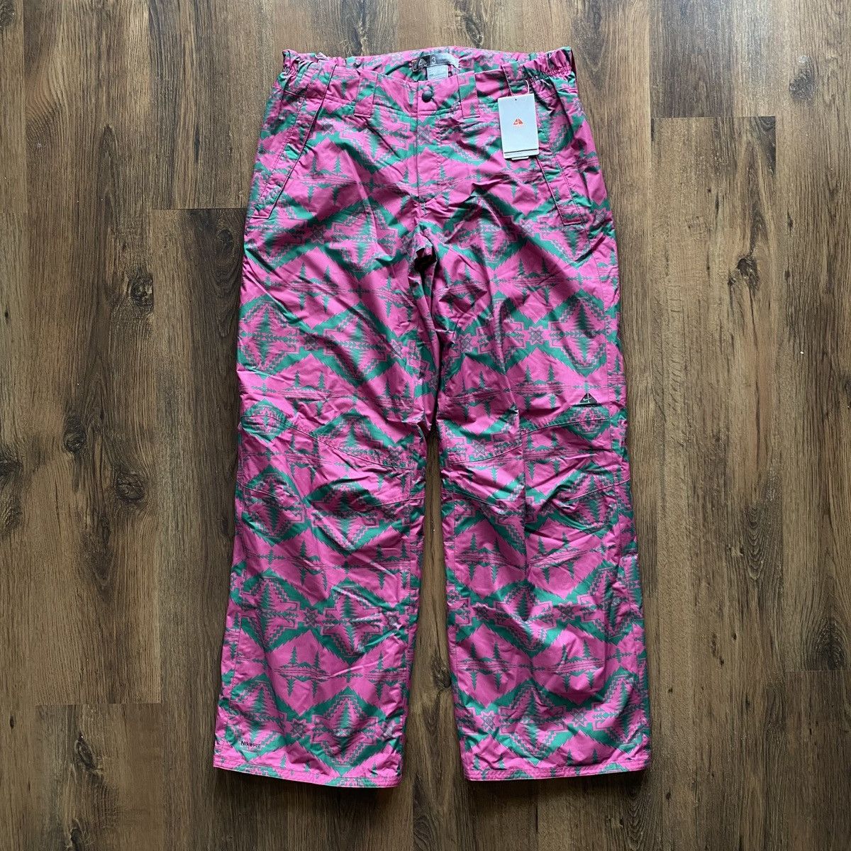 Japanese Brand NWT Nike ACG Vintage Women’s Ski Pants Size 32" / US 10 / IT 46 - 1 Thumbnail