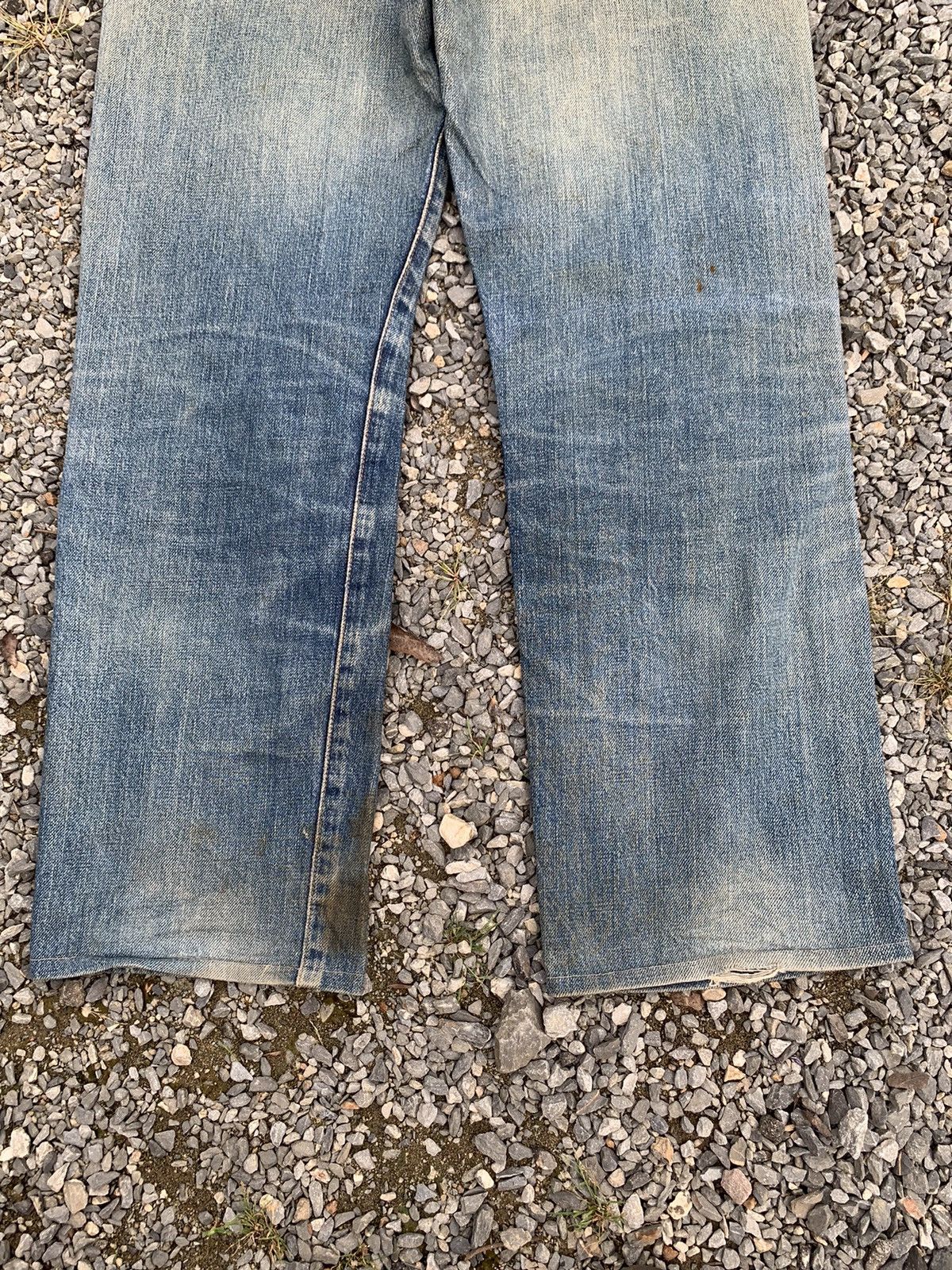 Levi's VINTAGE LEVI’S BIG E 502 J22 SELVEDGE RUSTY DISTRESSED DENIM Size US 31 - 9 Thumbnail
