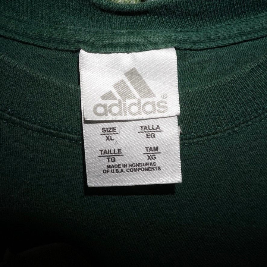 Adidas XL-Vintage Y2K adidas Notre Dame college football 00s tshirt Size US XL / EU 56 / 4 - 2 Thumbnail