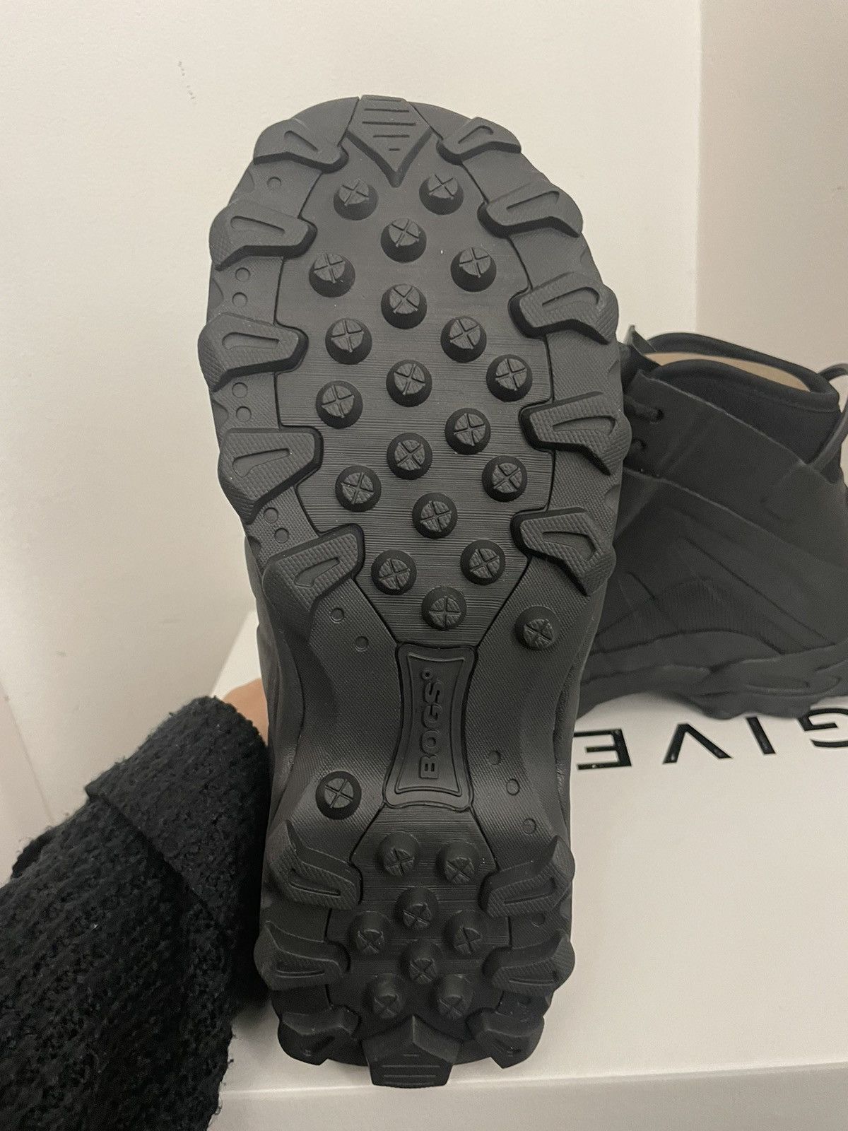 Givenchy Bogs lace up boots in rubber and neoprene Size US 10 / EU 43 - 7 Thumbnail