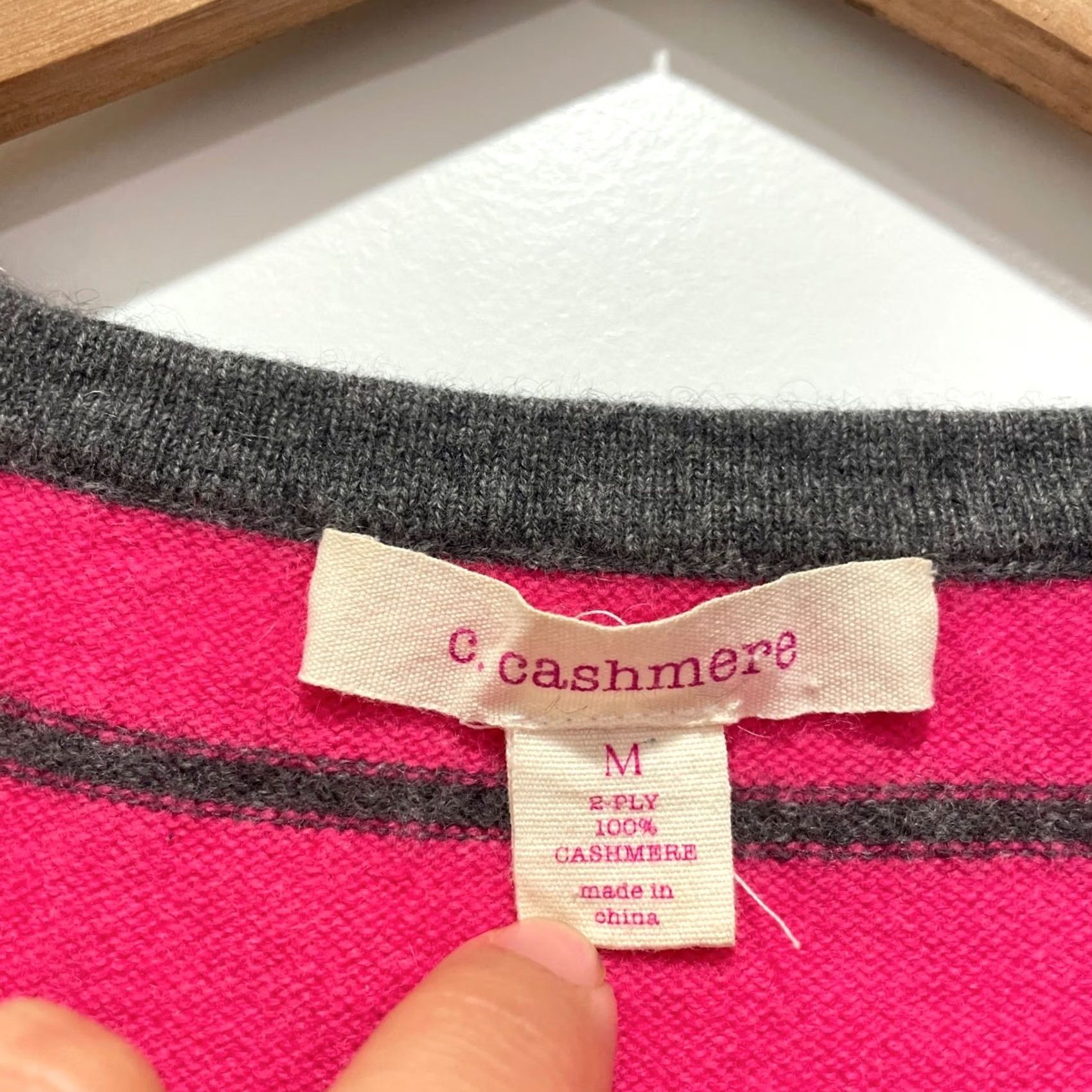Pinko C. Cashmere Womens Sweater V-Neck Striped Pink Grey Size M 100% Cashmere Size M / US 6-8 / IT 42-44 - 2 Thumbnail