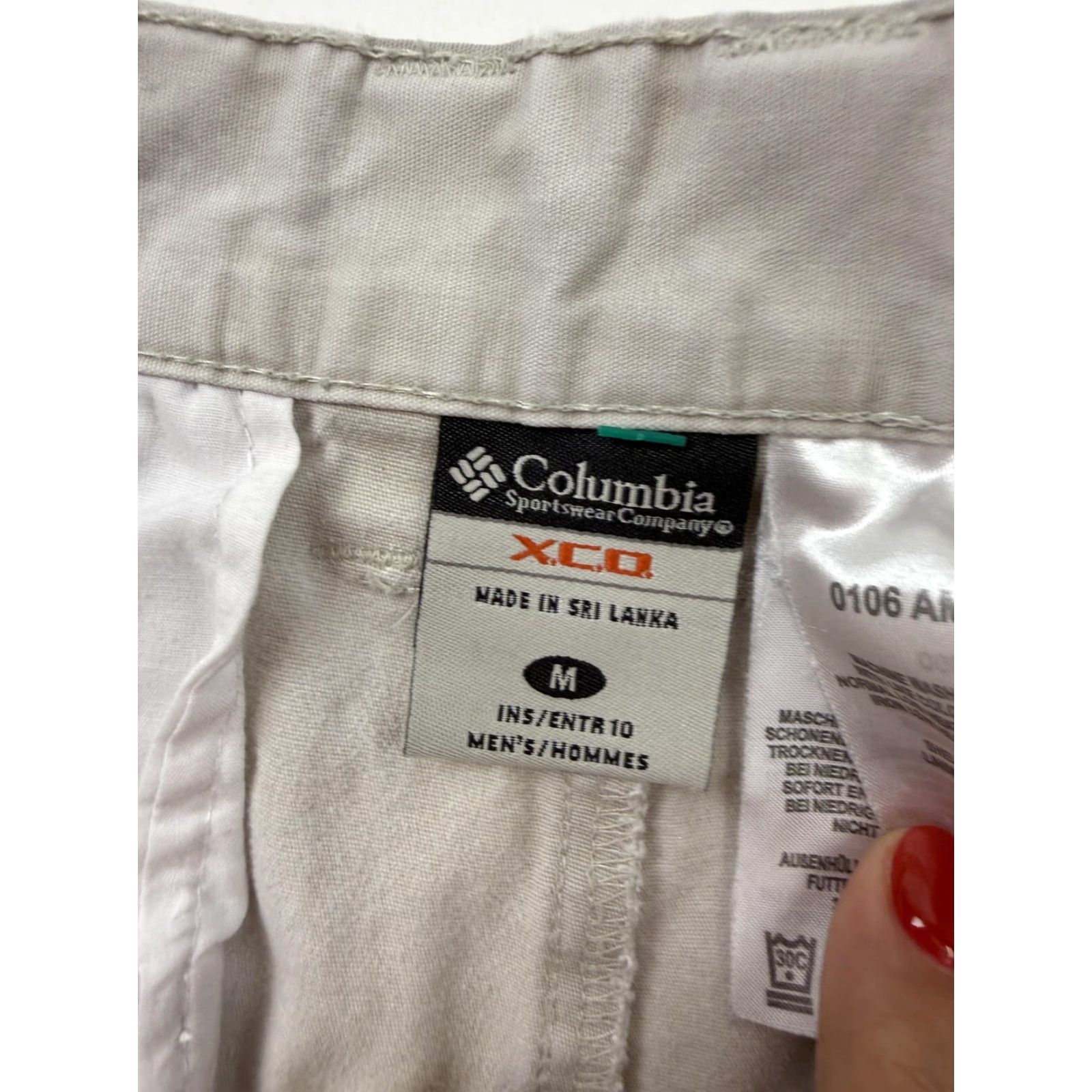 Vintage Columbia Shorts Mens Medium Beige Cargo 10 Inseam Cotton Outdoor Casual XCO Size US 31 - 5 Thumbnail