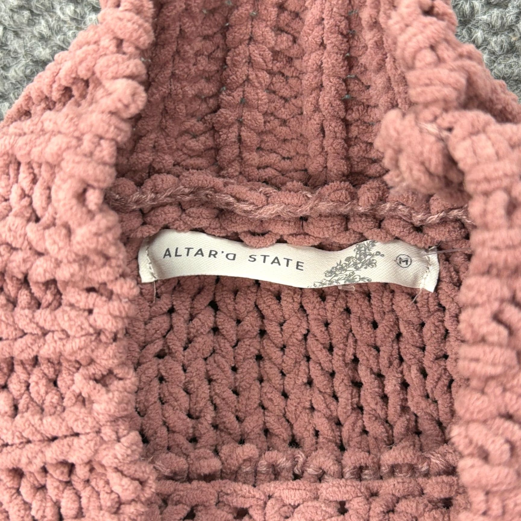 Vintage Altar'd State Womens Medium Pink Cable Knit Cropped Mock Neck Pullover Sweater Size M / US 6-8 / IT 42-44 - 5 Thumbnail